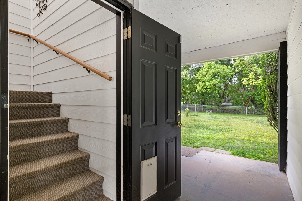 Murphy, North Carolina, 28906, United States, 2 Bedrooms Bedrooms, ,2 BathroomsBathrooms,Residential,For Sale,1923823