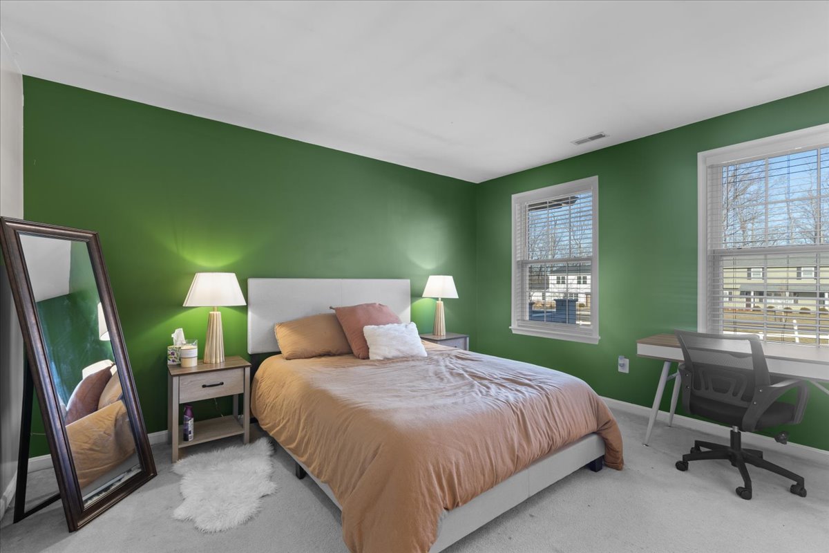 New Windsor, Maryland, 21776, United States, 5 Bedrooms Bedrooms, ,5 BathroomsBathrooms,Residential,For Sale,1943659