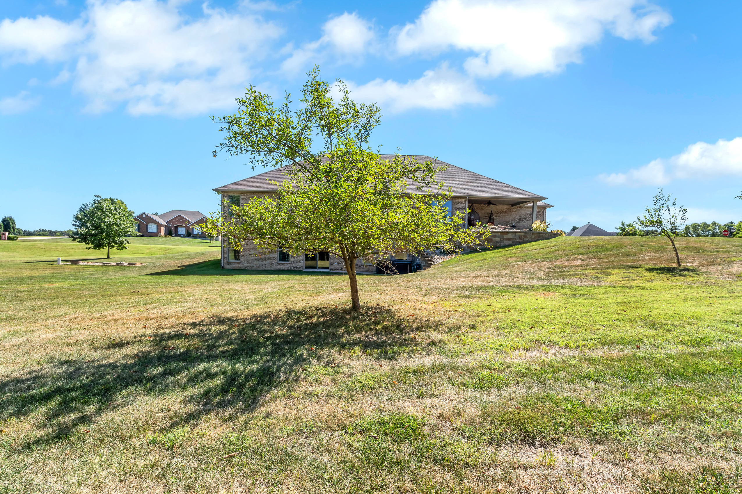 Waterloo, Illinois, 62298, United States, 5 Bedrooms Bedrooms, ,4 BathroomsBathrooms,Residential,For Sale,1978838