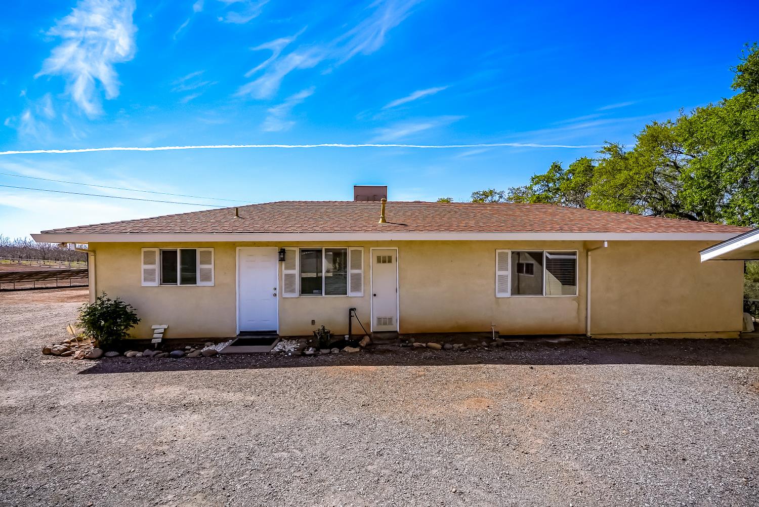 Linden, California, 952536, United States, 3 Bedrooms Bedrooms, ,2 BathroomsBathrooms,Residential,For Sale,2029919