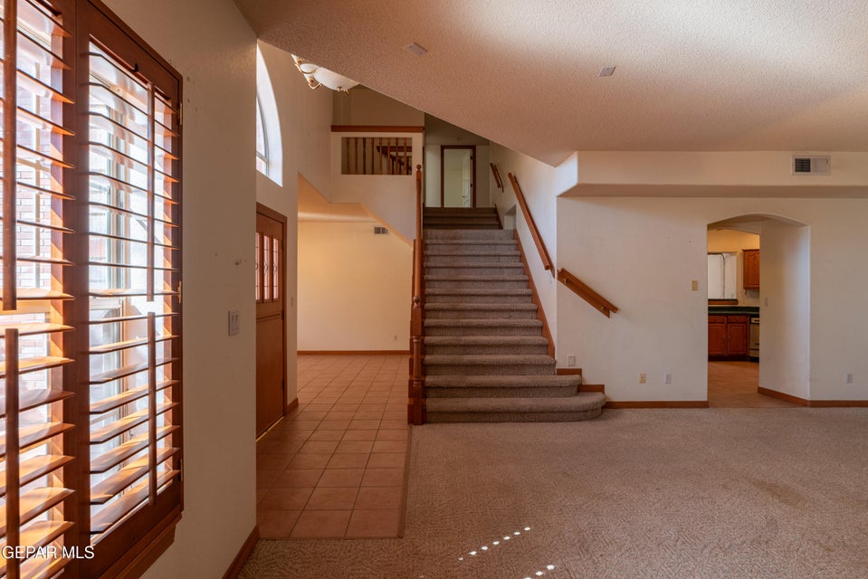 El Paso, Texas, 79934, United States, 4 Bedrooms Bedrooms, ,4 BathroomsBathrooms,Residential,For Sale,1978483