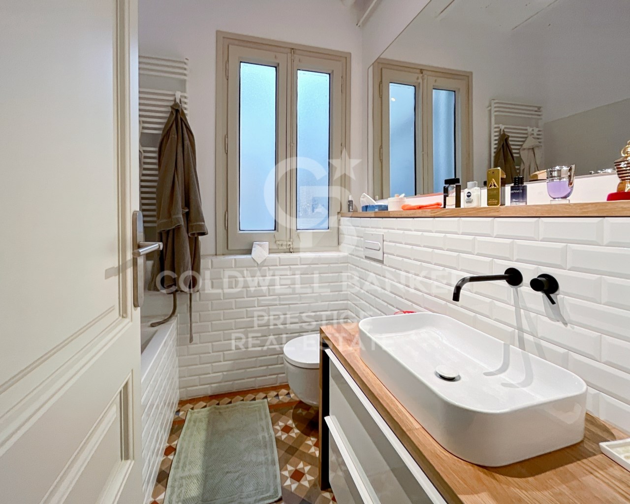 Barcelona, Barcelona, Eixample, La Dreta de l'Eix, Barcelona, Catalonia, ES, 4 Bedrooms Bedrooms, ,3 BathroomsBathrooms,Residential,For Sale,Barcelona, Barcelona, Eixample, La Dreta de l'Eix,1627450