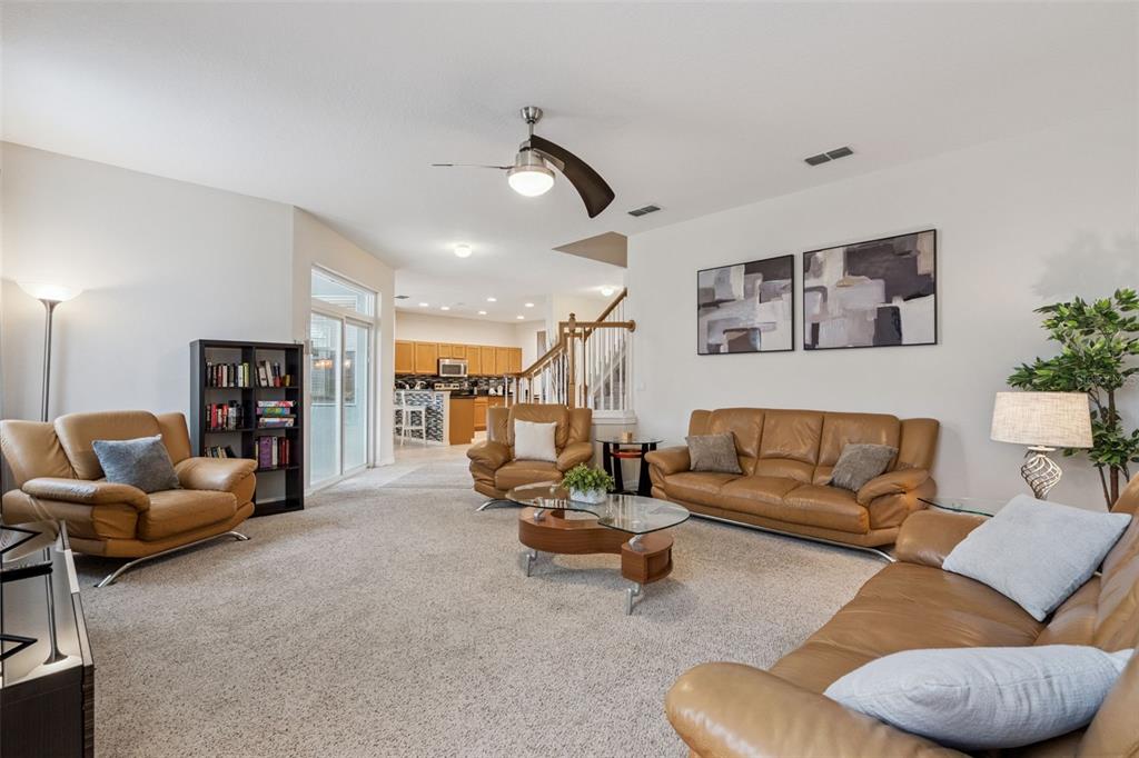 Davenport, Florida, 33897, United States, 5 Bedrooms Bedrooms, ,3 BathroomsBathrooms,Residential,For Sale,1966625