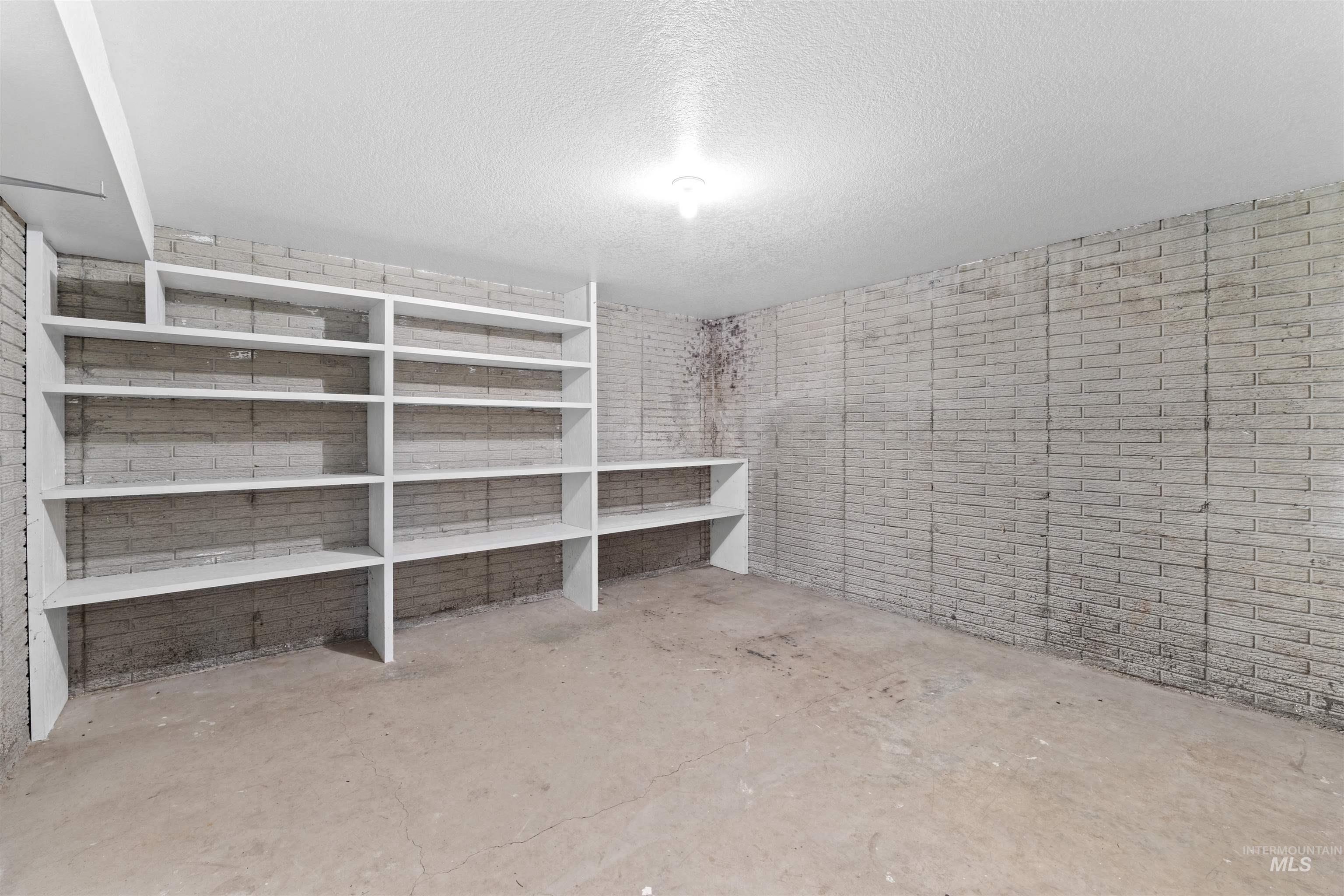 805 Broadway Street, Colton, Washington, 99113, United States, 3 Bedrooms Bedrooms, ,Residential,For Sale,805 Broadway Street,1653111