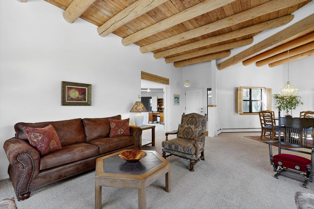 Santa Fe, New Mexico, 87507, United States, 3 Bedrooms Bedrooms, ,2 BathroomsBathrooms,Residential,For Sale,1955311