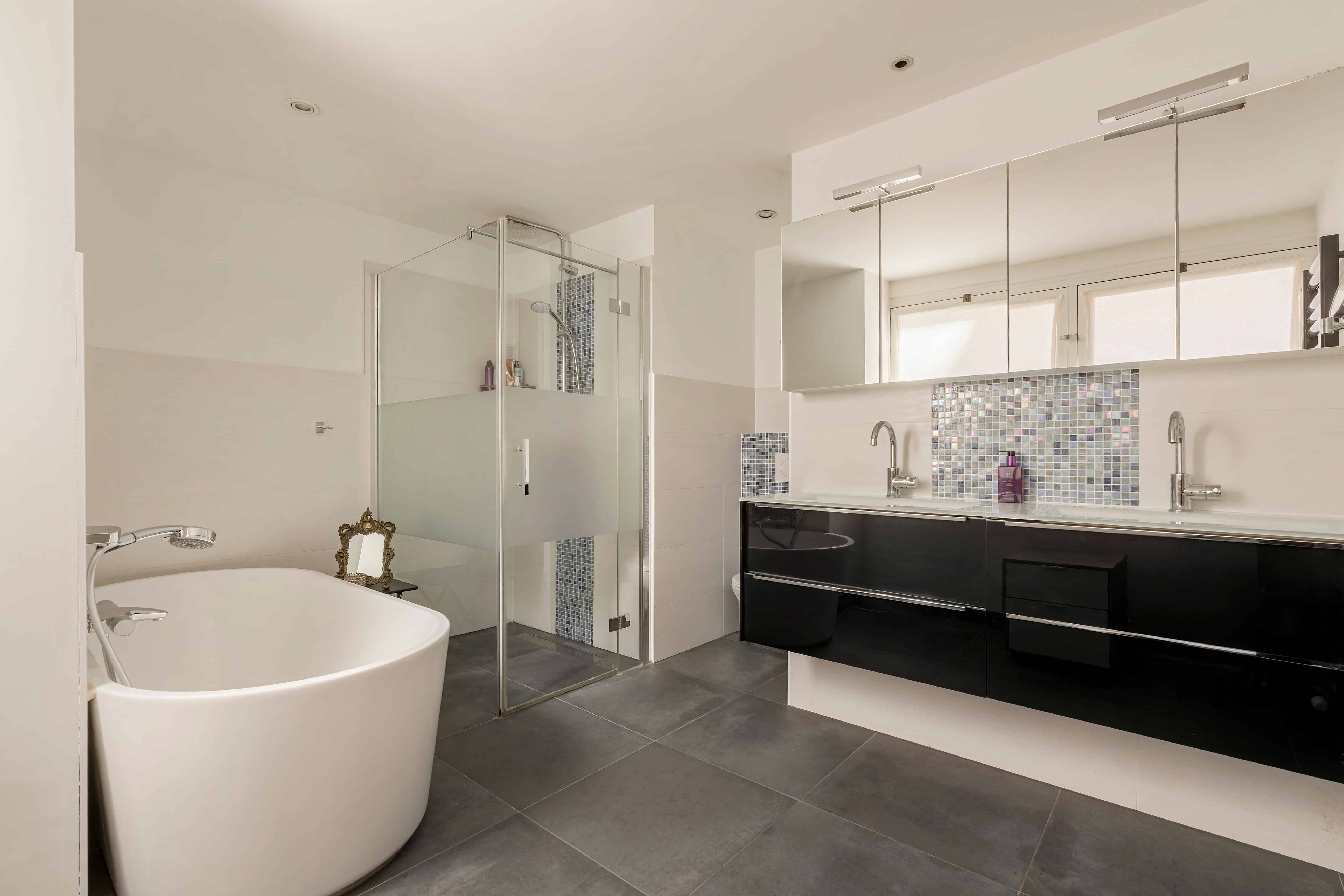  Exclusive Canal District Living with Wellness Facilities and a Private Terrace - 物件實景