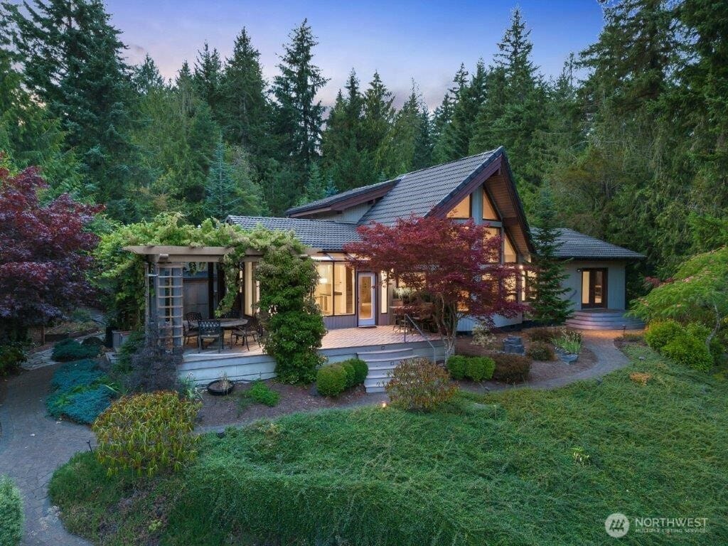 Tenino, Washington, 98589, United States, 3 Bedrooms Bedrooms, ,Residential,For Sale,1912104