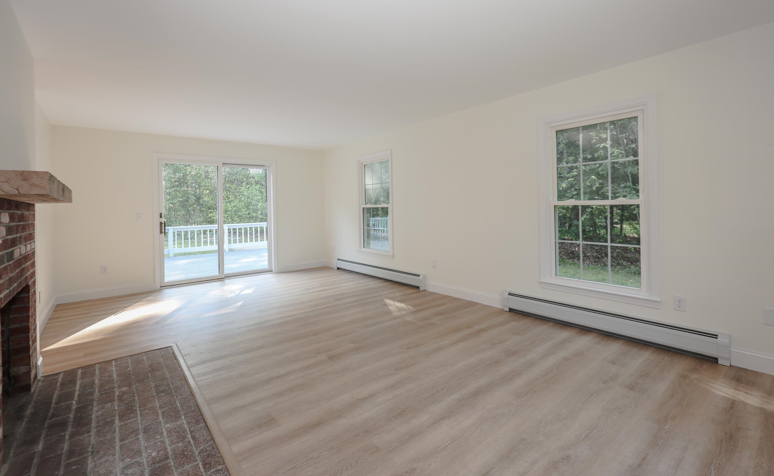 Wilton, New Hampshire, 03086, United States, 3 Bedrooms Bedrooms, ,2 BathroomsBathrooms,Residential,For Sale,1940505