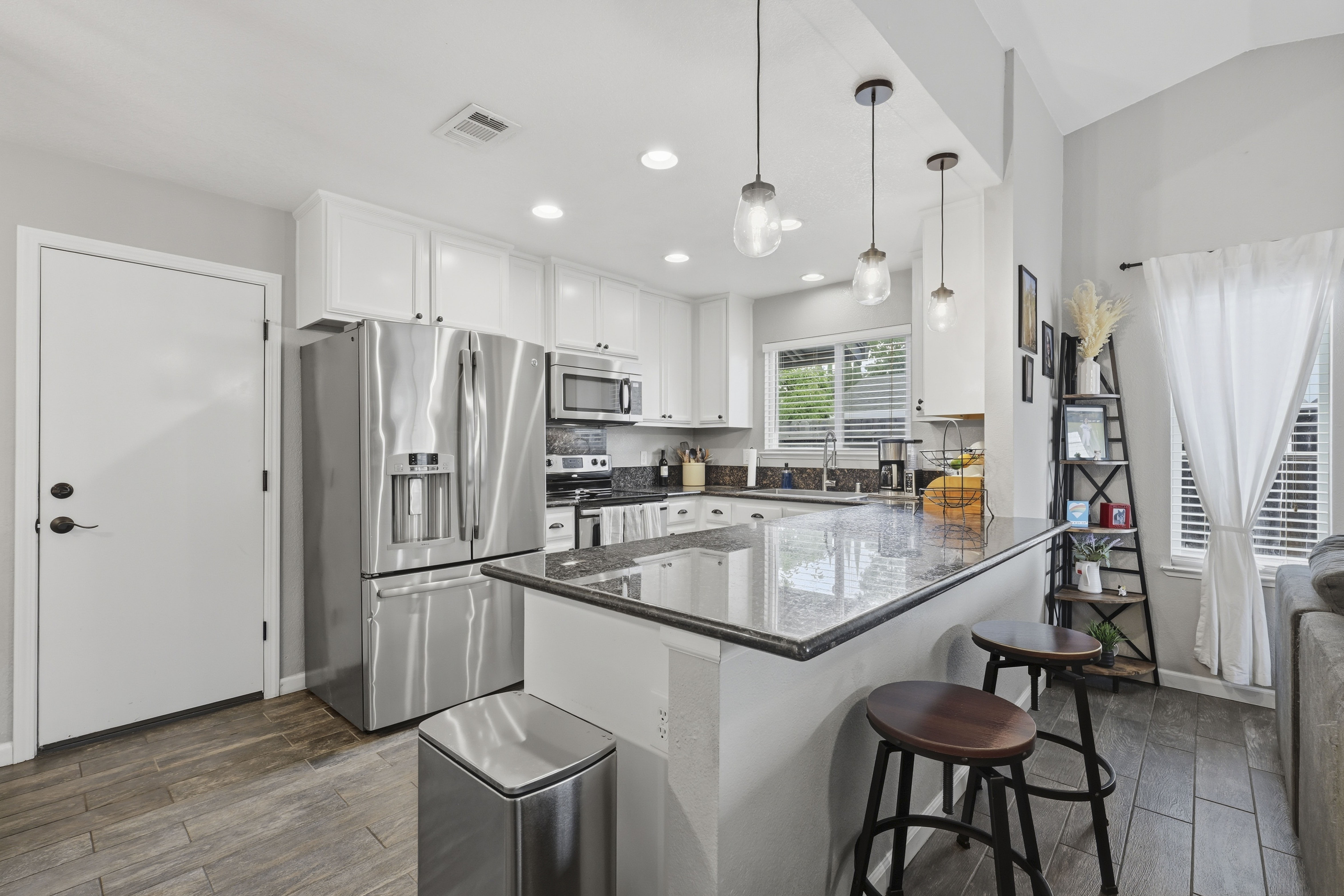  100 Winchester Court, Folsom, CA 95630 - 物件實景