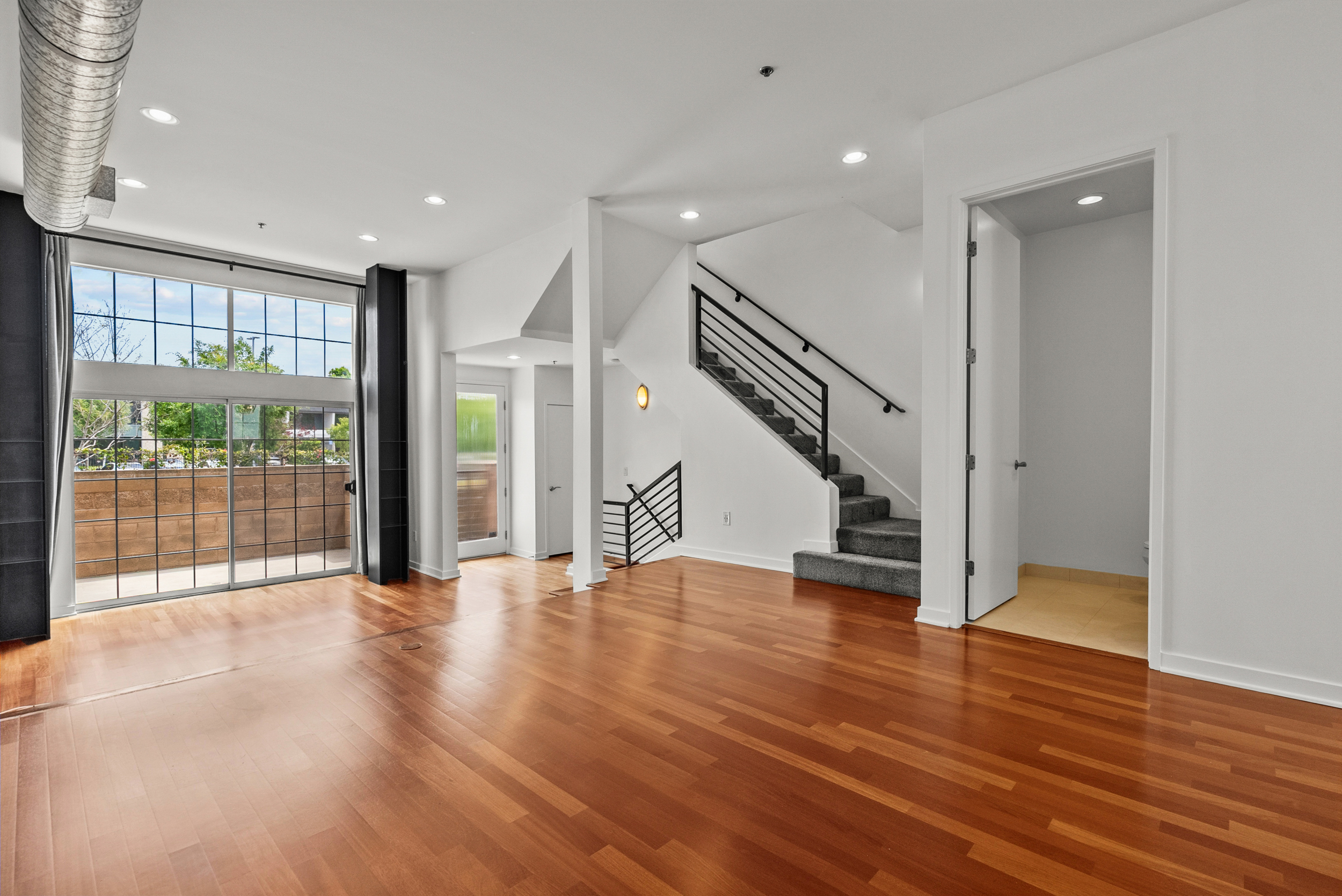  5400 Playa Vista Dr - 物件實景