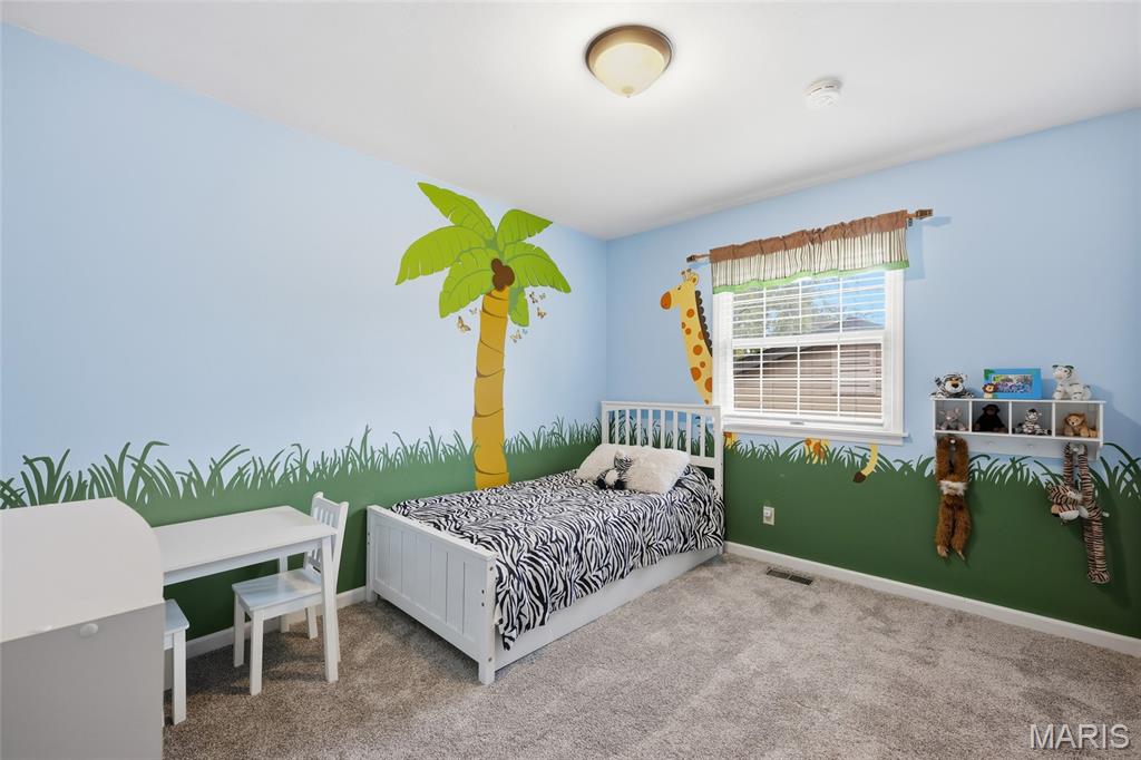 Unincorporated, Missouri, 63129, United States, 4 Bedrooms Bedrooms, ,4 BathroomsBathrooms,Residential,For Sale,1992793