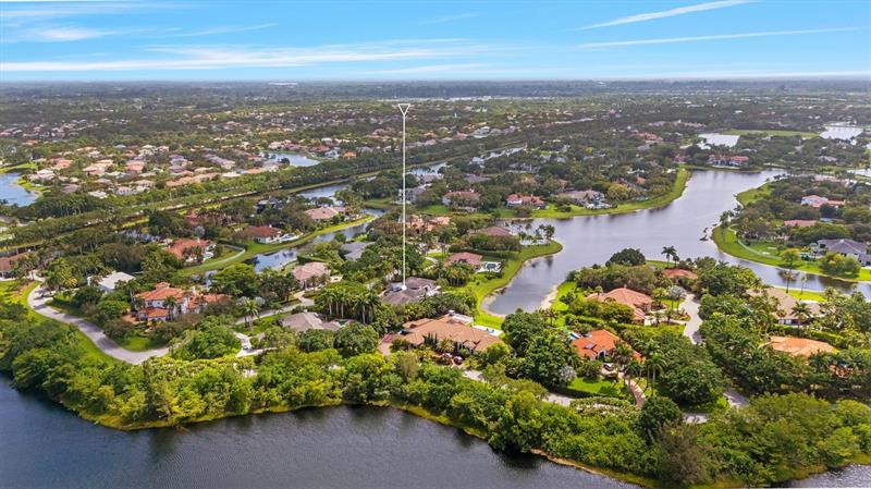 Weston, Florida, 33331, United States, 7 Bedrooms Bedrooms, ,9 BathroomsBathrooms,Residential,For Sale,1946951