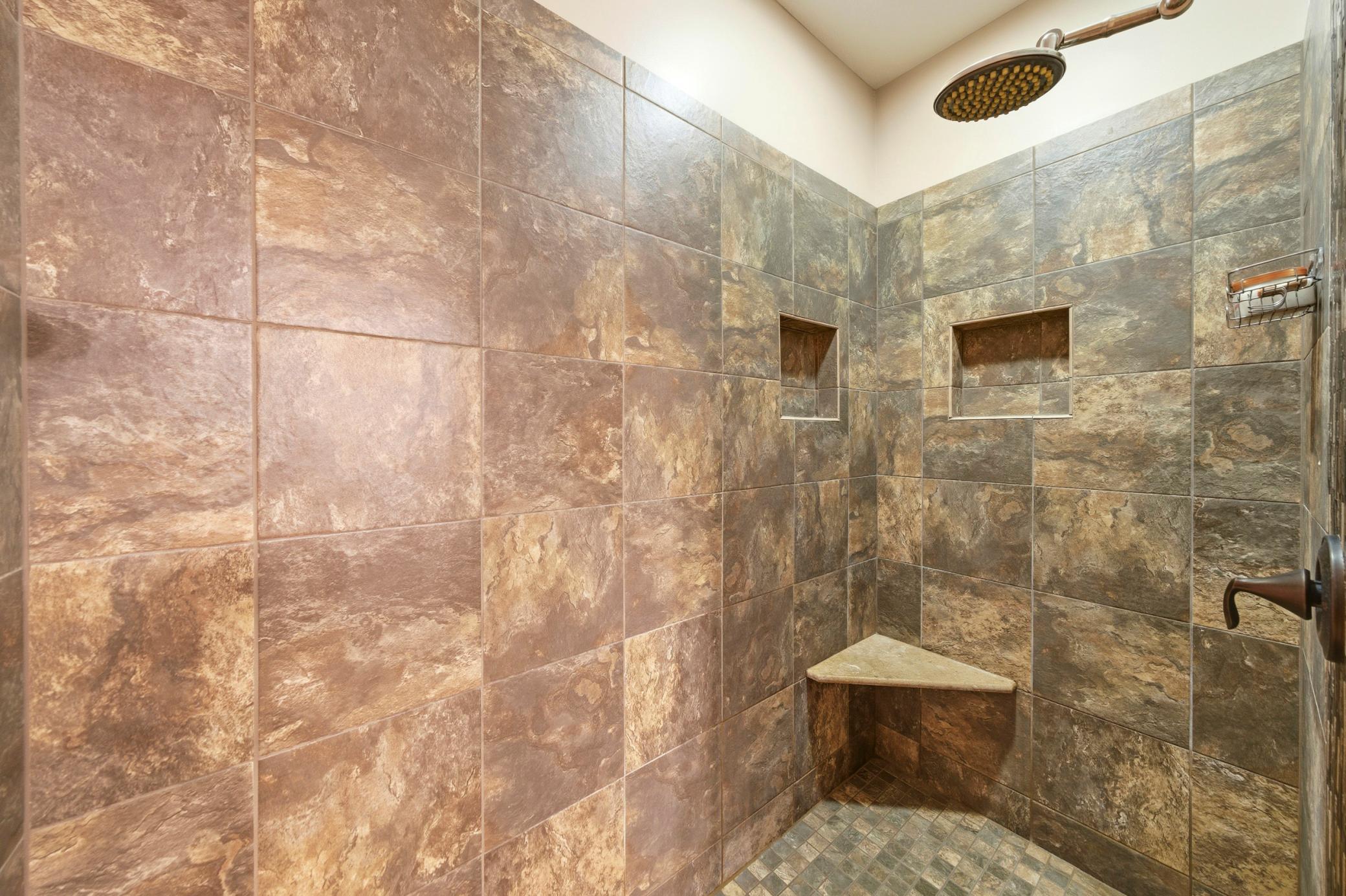 Cambridge, Minnesota, 55008, United States, 4 Bedrooms Bedrooms, ,1 BathroomBathrooms,Residential,For Sale,1963119