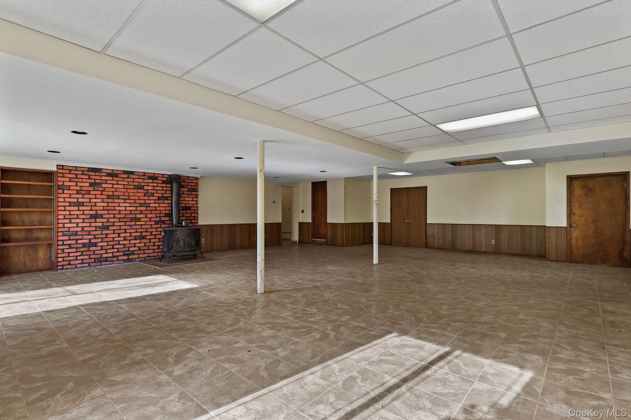 Harrison, New York, 10528, United States, 4 Bedrooms Bedrooms, ,5 BathroomsBathrooms,Residential,For Sale,1989402