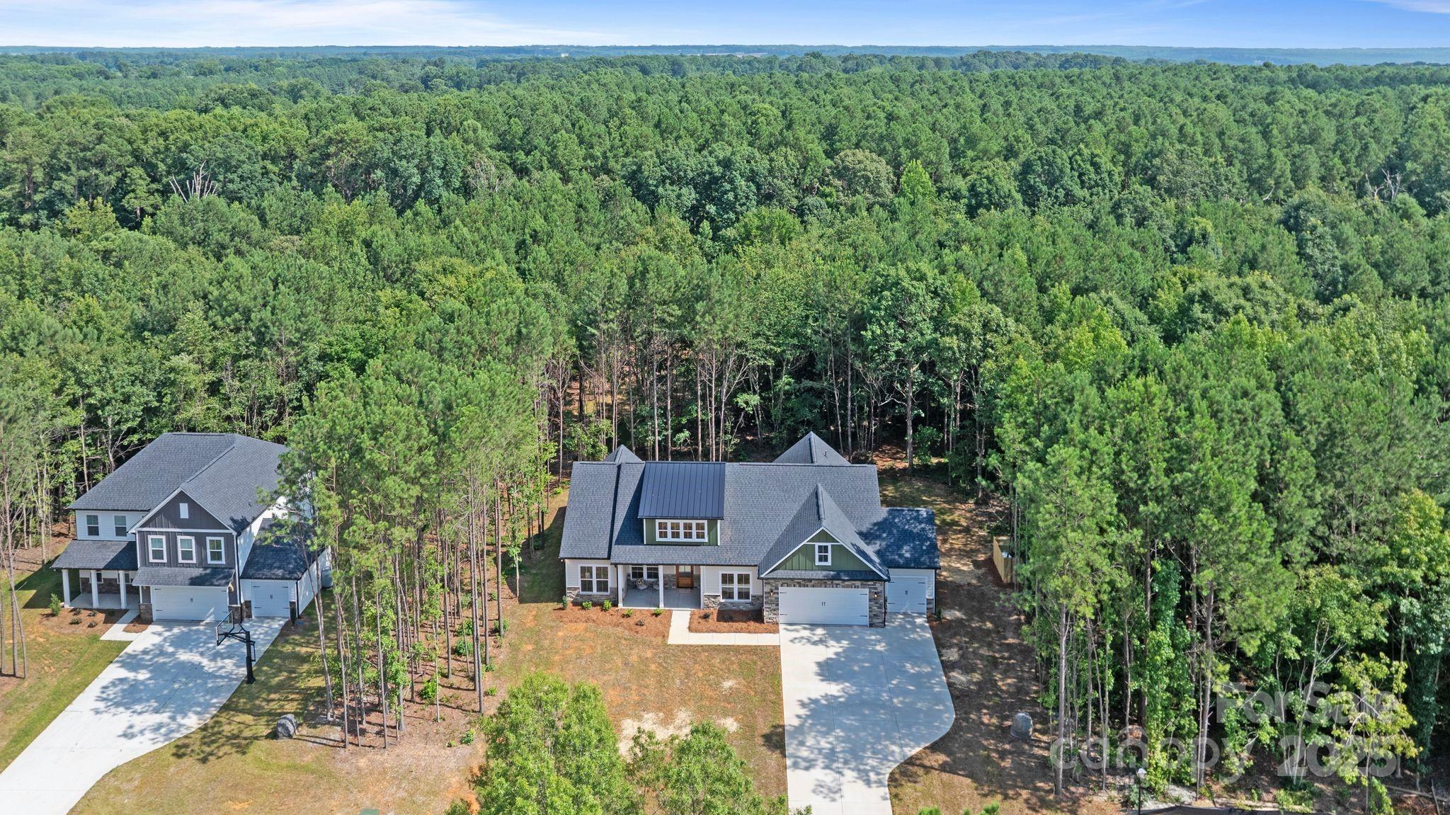 Monroe, North Carolina, 28112, United States, 3 Bedrooms Bedrooms, ,2 BathroomsBathrooms,Residential,For Sale,1891310