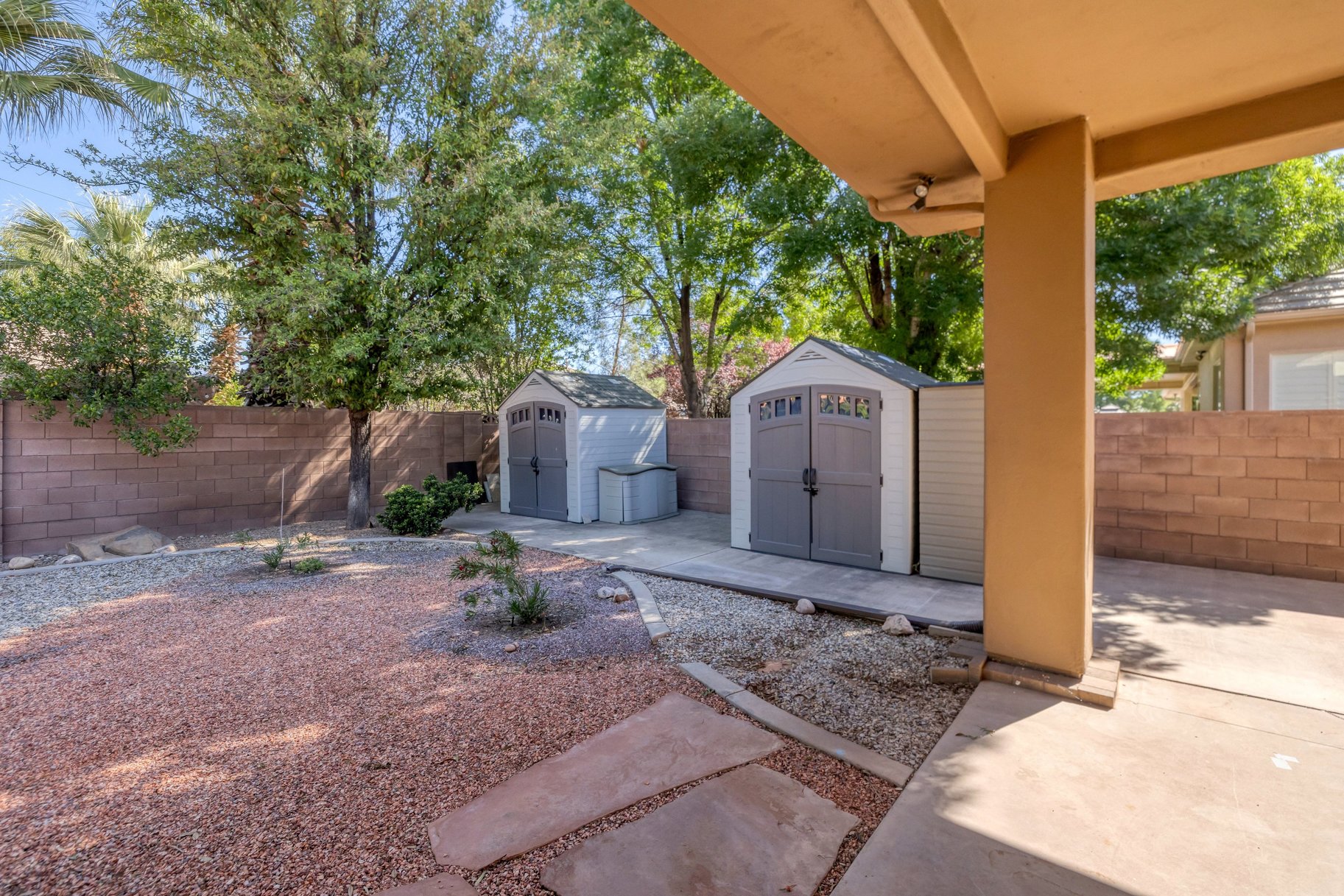  Indoor-Outdoor Living With Privacy, Space & Style In Washington Fields - 物件實景