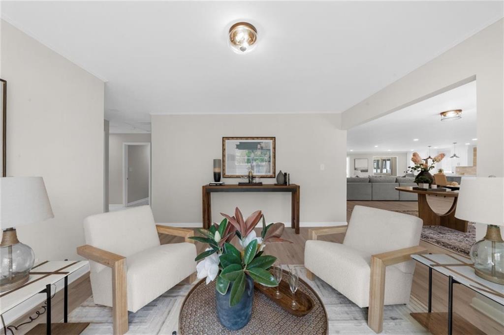Atlanta, Georgia, 30328, United States, 4 Bedrooms Bedrooms, ,4 BathroomsBathrooms,Residential,For Sale,1917074