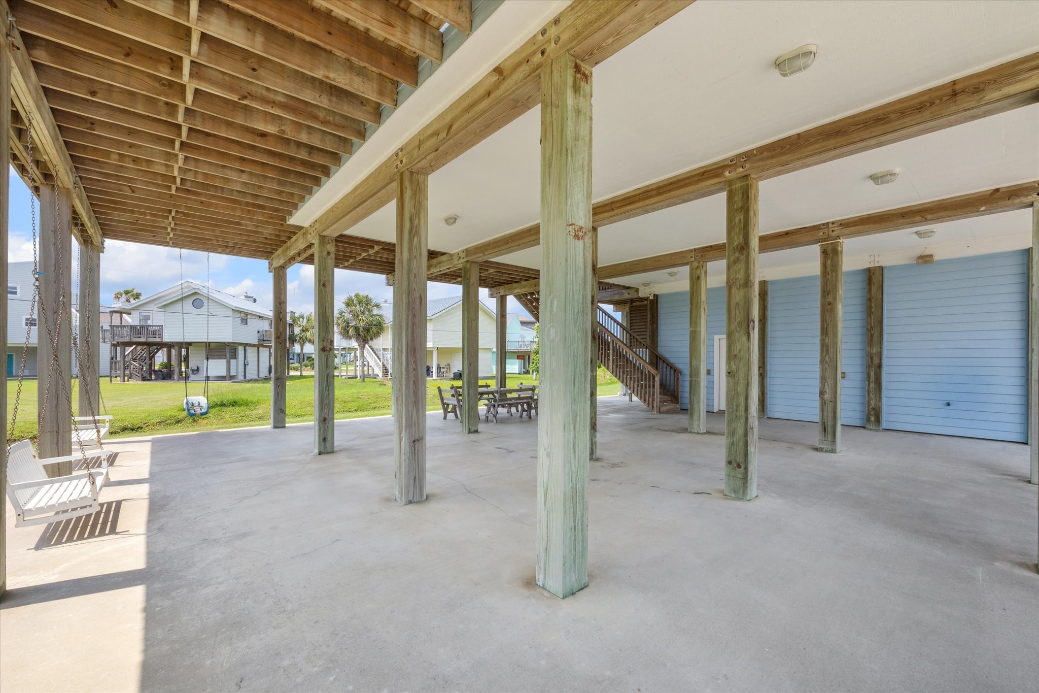  4015 Warchest Court - 物件實景