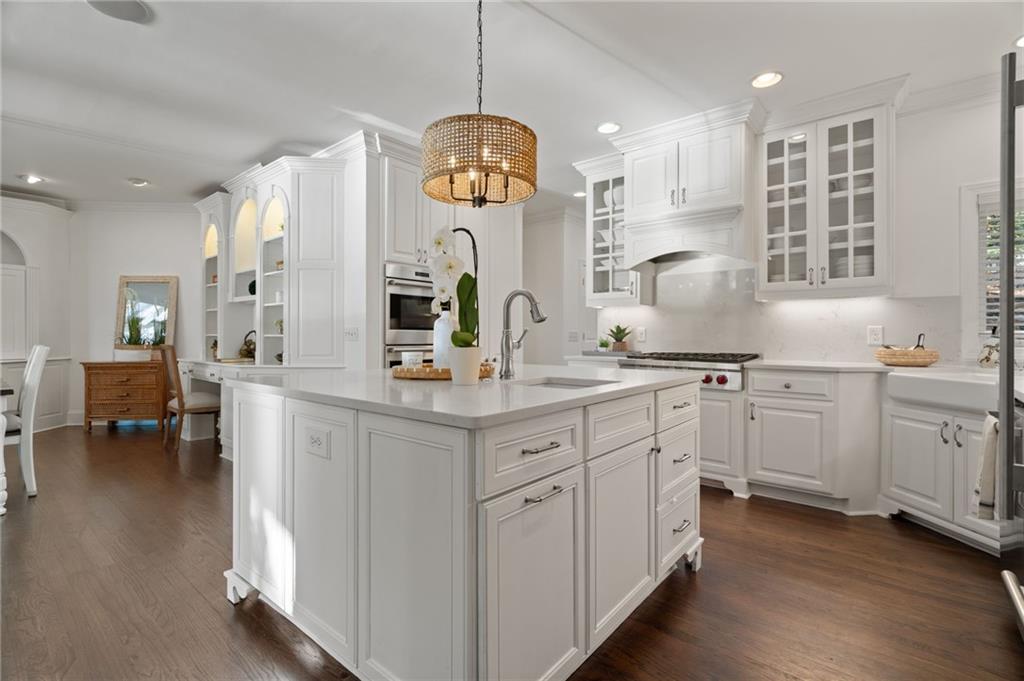 Big Canoe, Georgia, 30143, United States, 5 Bedrooms Bedrooms, ,6 BathroomsBathrooms,Residential,For Sale,1996415