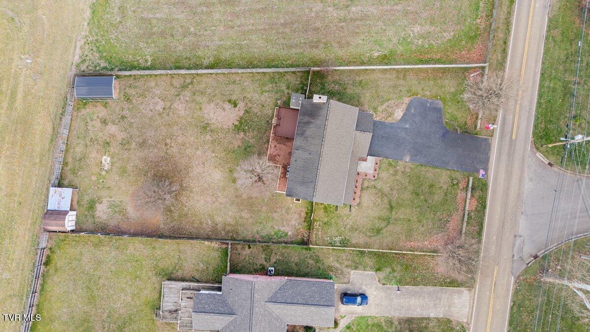 Gray, Tennessee, 37615, United States, 4 Bedrooms Bedrooms, ,3 BathroomsBathrooms,Residential,For Sale,1979136