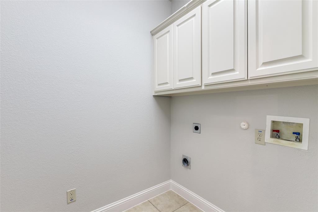 Plano, Texas, 75024, United States, 4 Bedrooms Bedrooms, ,4 BathroomsBathrooms,Residential,For Sale,1994266