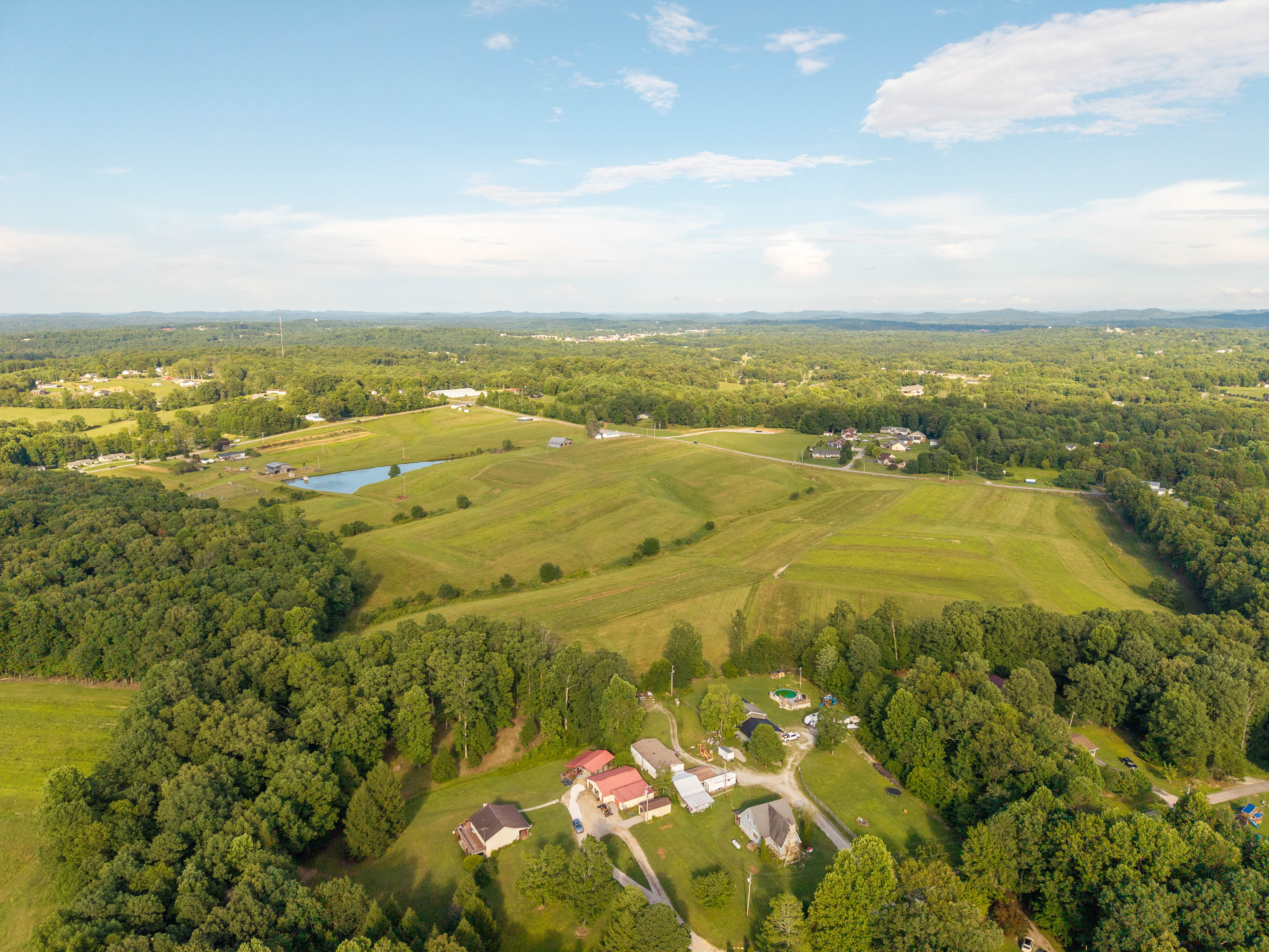 Corbin, Kentucky, 40701, United States, ,Residential,For Sale,1904365