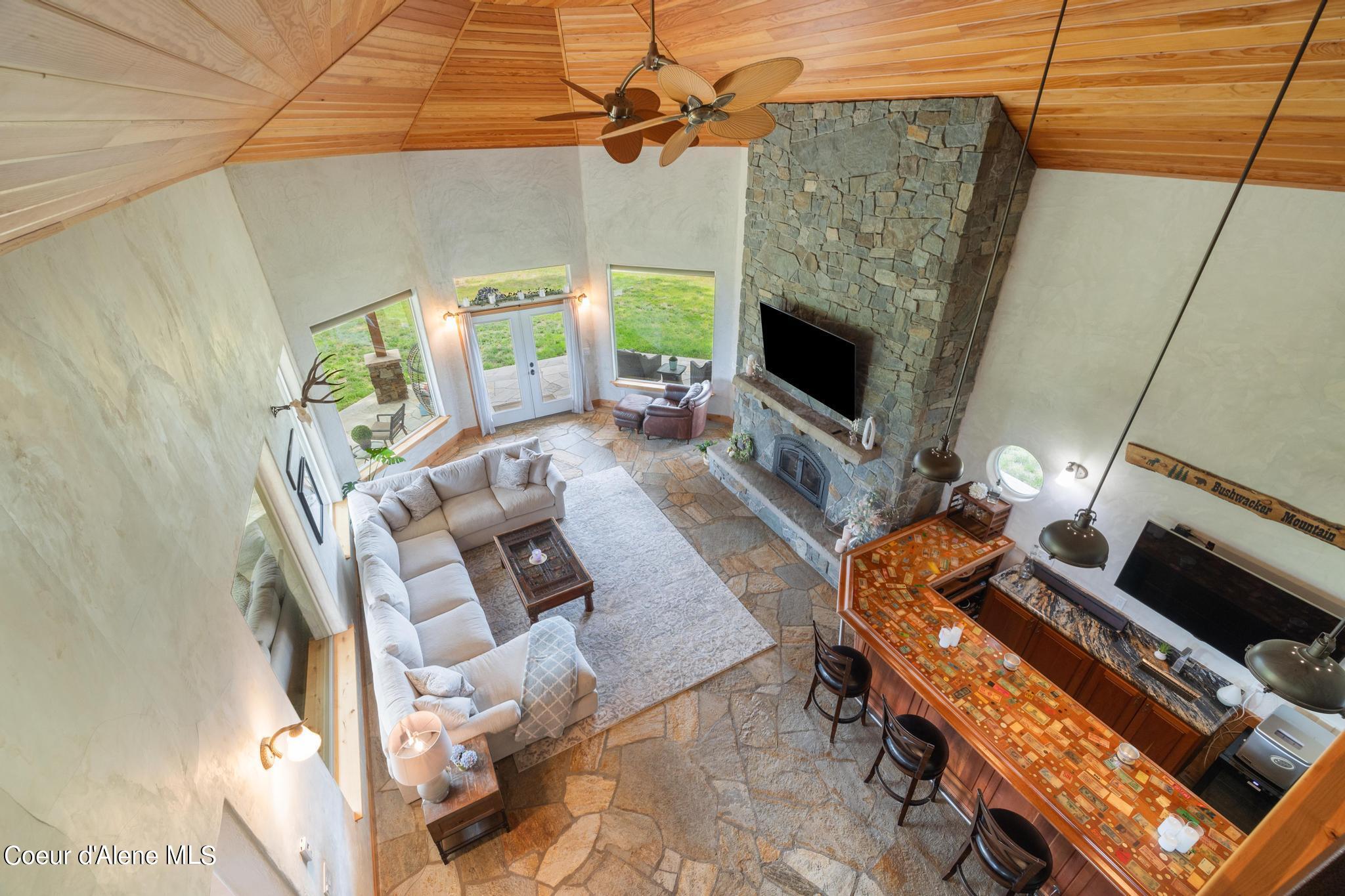 Coeur D'alene, Idaho, 83814, United States, 4 Bedrooms Bedrooms, ,3 BathroomsBathrooms,Residential,For Sale,1795061