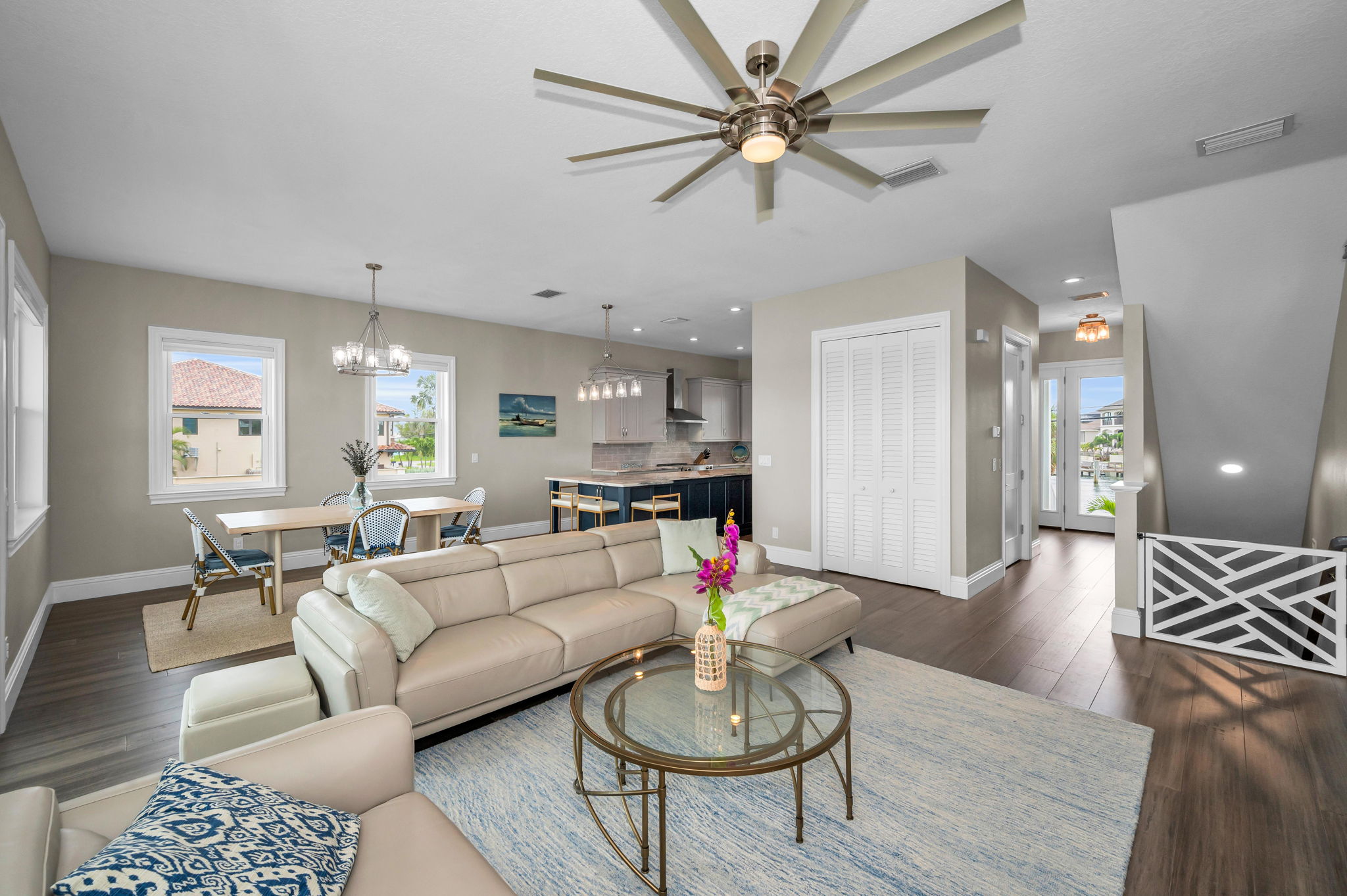 St Pete Beach, Florida, 33706, United States, 5 Bedrooms Bedrooms, ,4 BathroomsBathrooms,Residential,For Sale,1978824