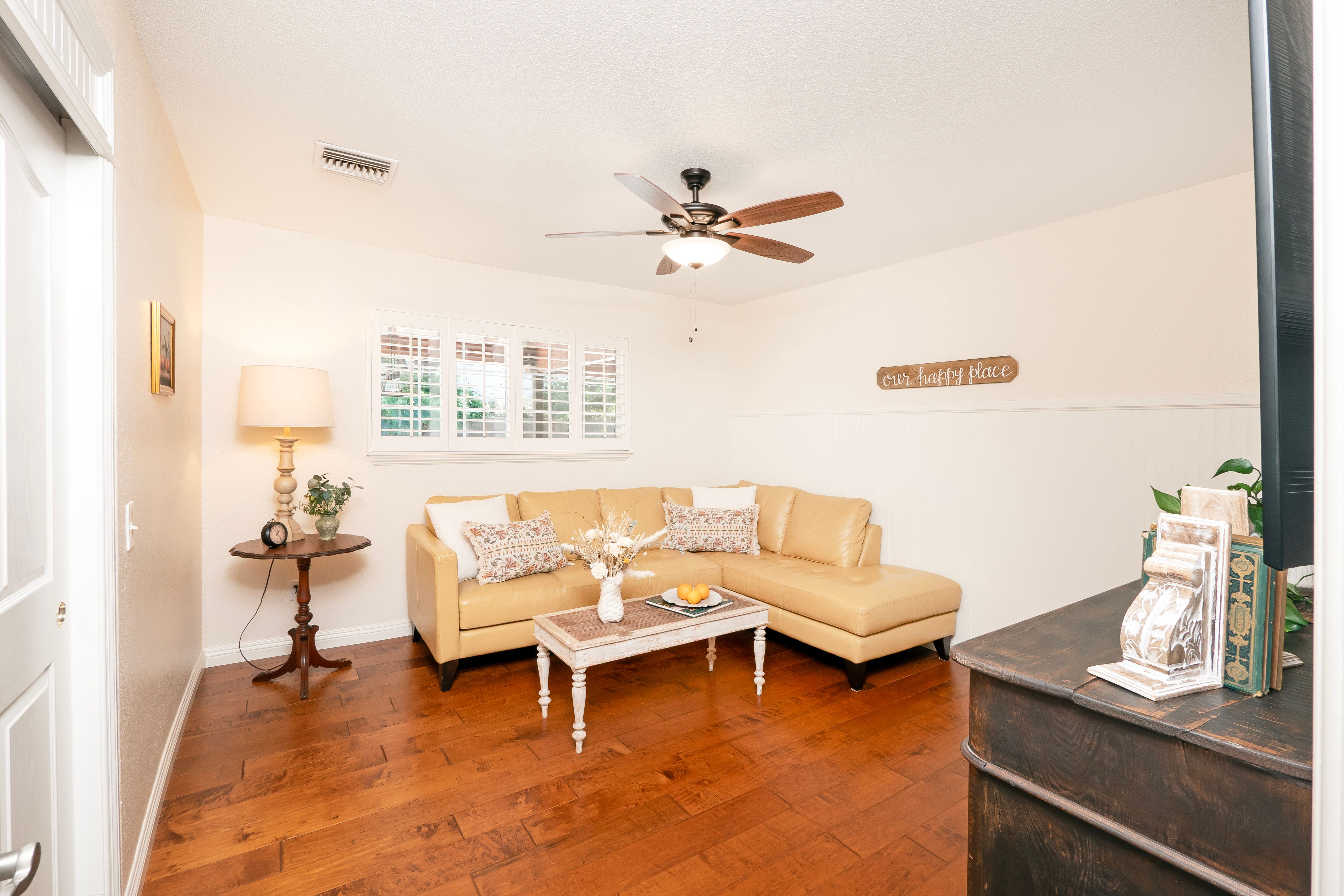  2372 Shadow Hill Drive, Riverside, CA 92506 - 物件實景