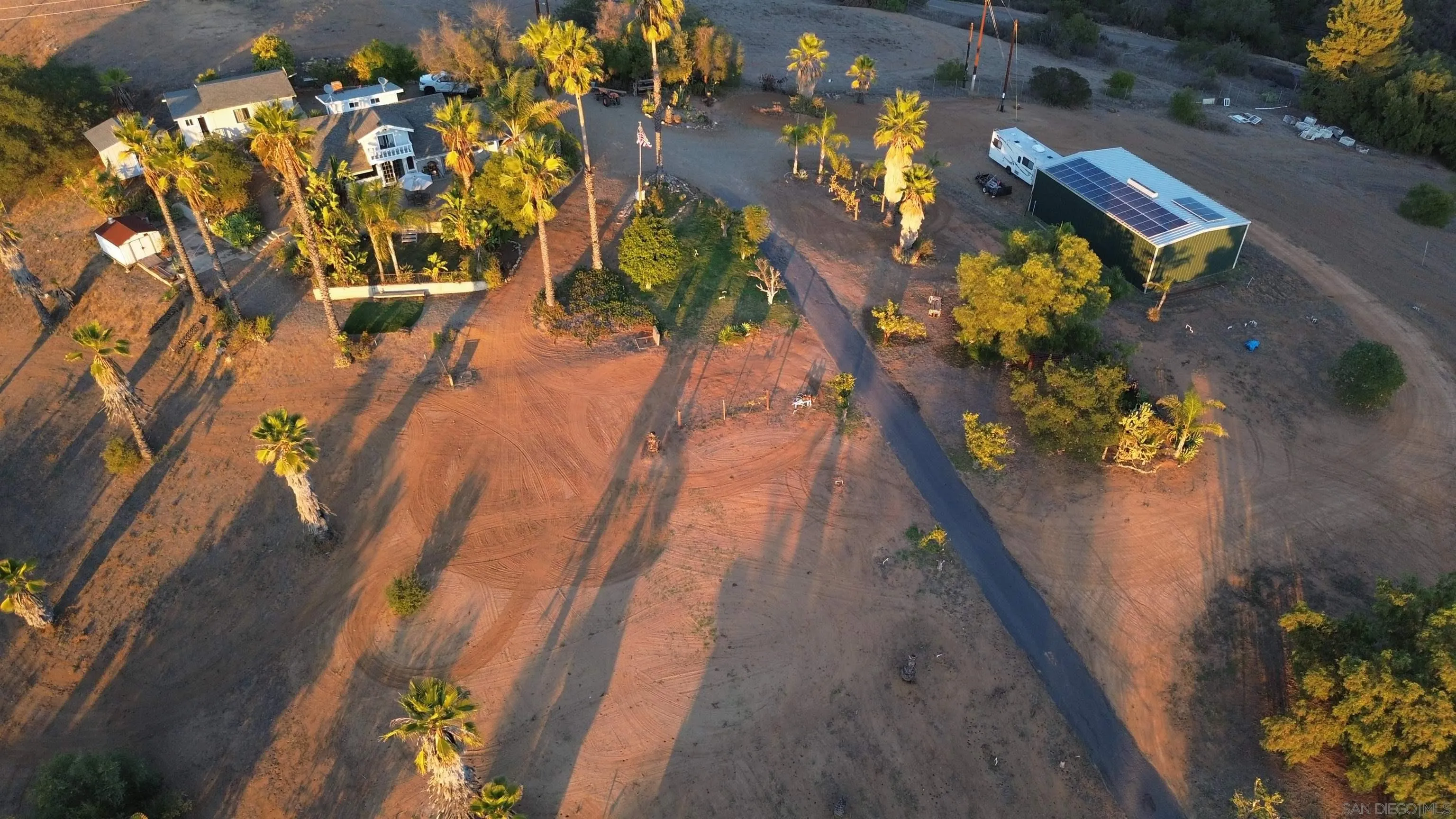 Valley Center, California, 92082, United States, 2 Bedrooms Bedrooms, ,3 BathroomsBathrooms,Residential,For Sale,1988929