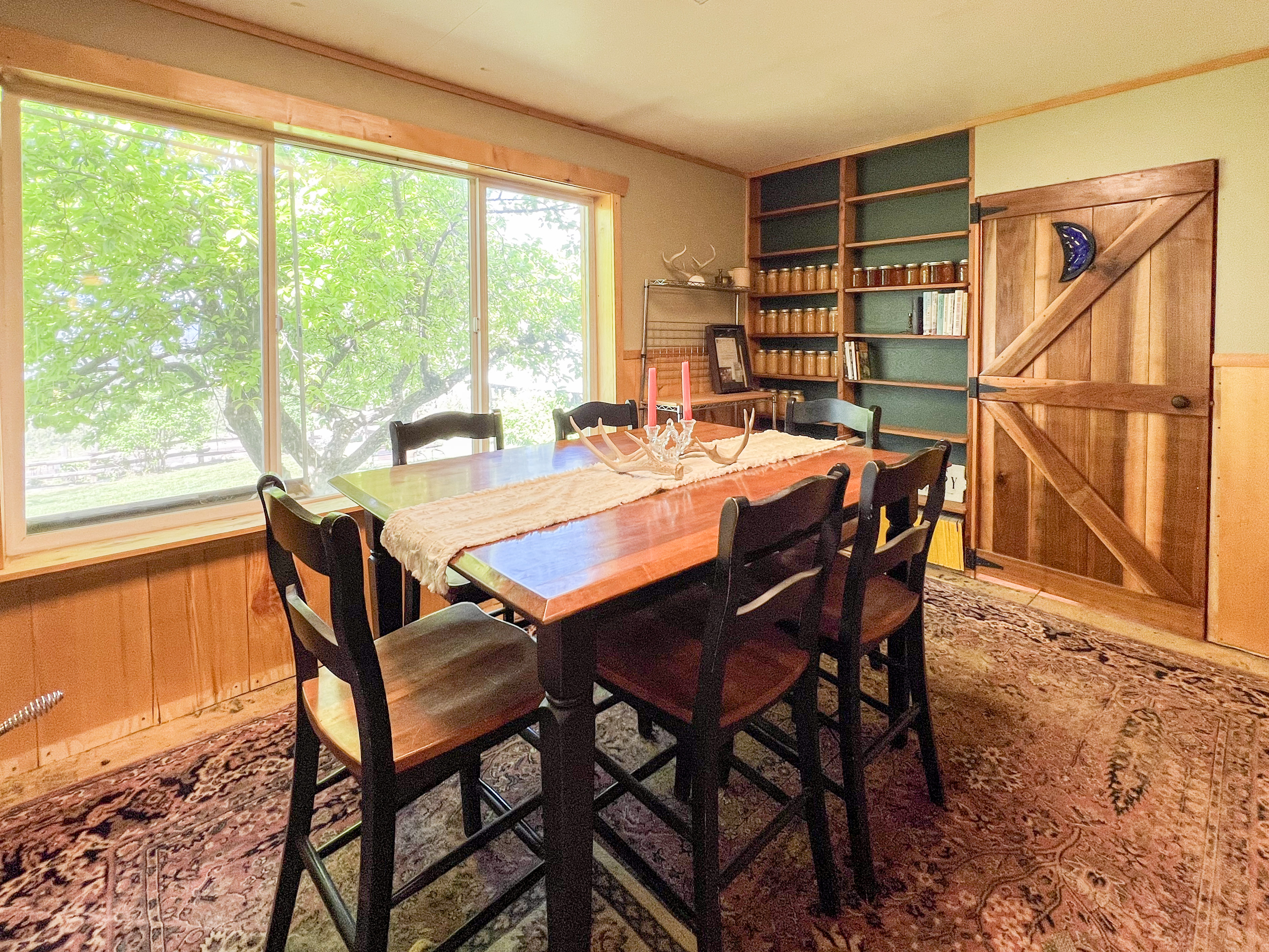 Kettle Falls, Washington, 99141, United States, 3 Bedrooms Bedrooms, ,2 BathroomsBathrooms,Residential,For Sale,1985709