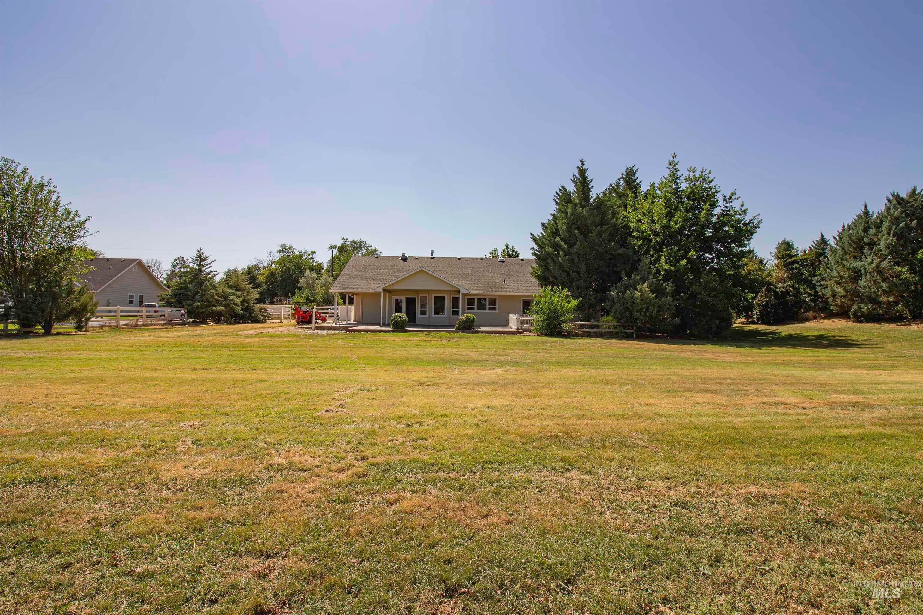 Ontario, Oregon, 97914, United States, 4 Bedrooms Bedrooms, ,3 BathroomsBathrooms,Residential,For Sale,1866488