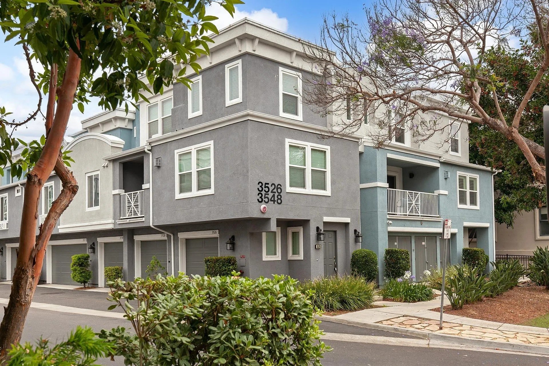 San Diego, California, 92106, United States, 2 Bedrooms Bedrooms, ,3 BathroomsBathrooms,Residential,For Sale,1919740