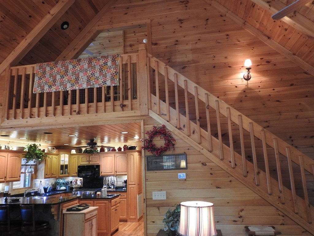 Morganton, Georgia, 30560, United States, 3 Bedrooms Bedrooms, ,3 BathroomsBathrooms,Residential,For Sale,1858893
