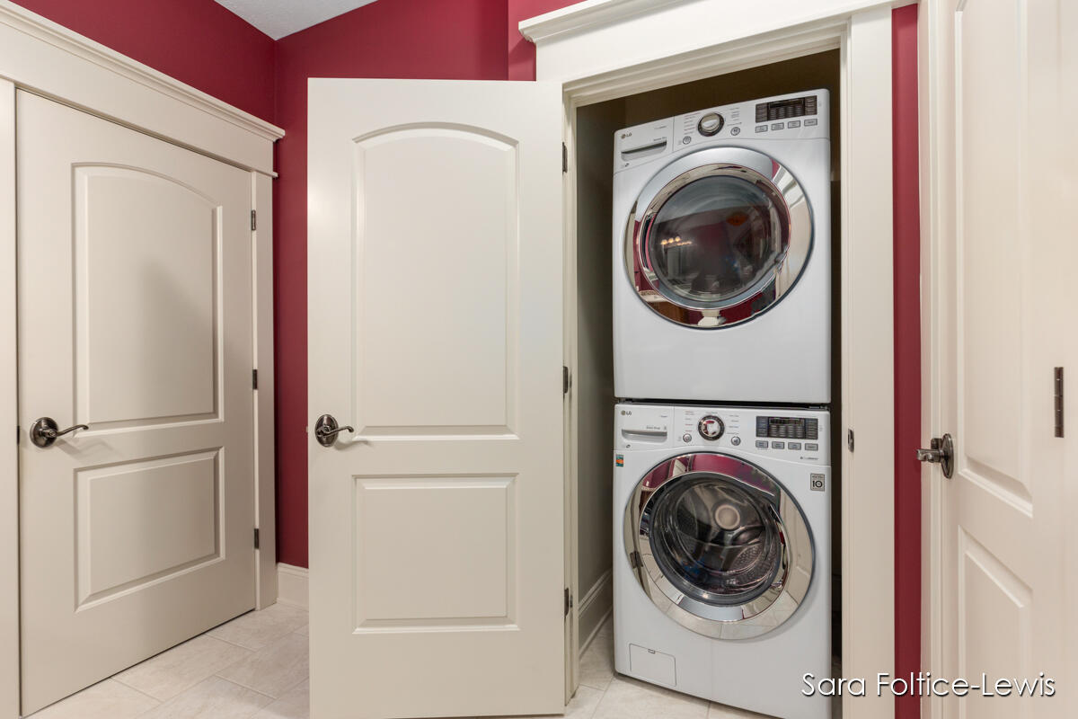 Grandville, Michigan, 49418, United States, 4 Bedrooms Bedrooms, ,3 BathroomsBathrooms,Residential,For Sale,1937298