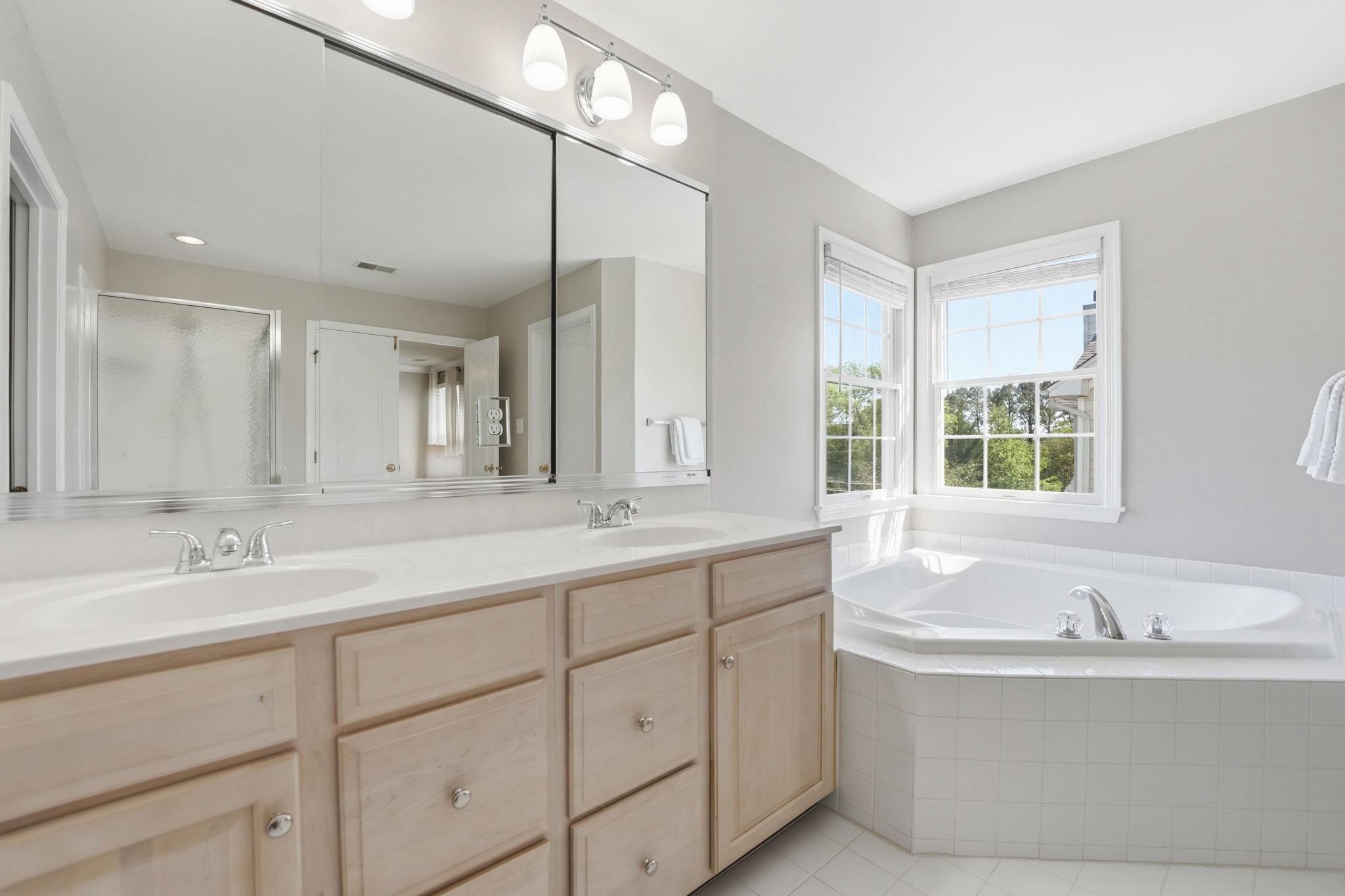  15137 Golf View Drive, Haymarket, VA, 20169 - 物件實景