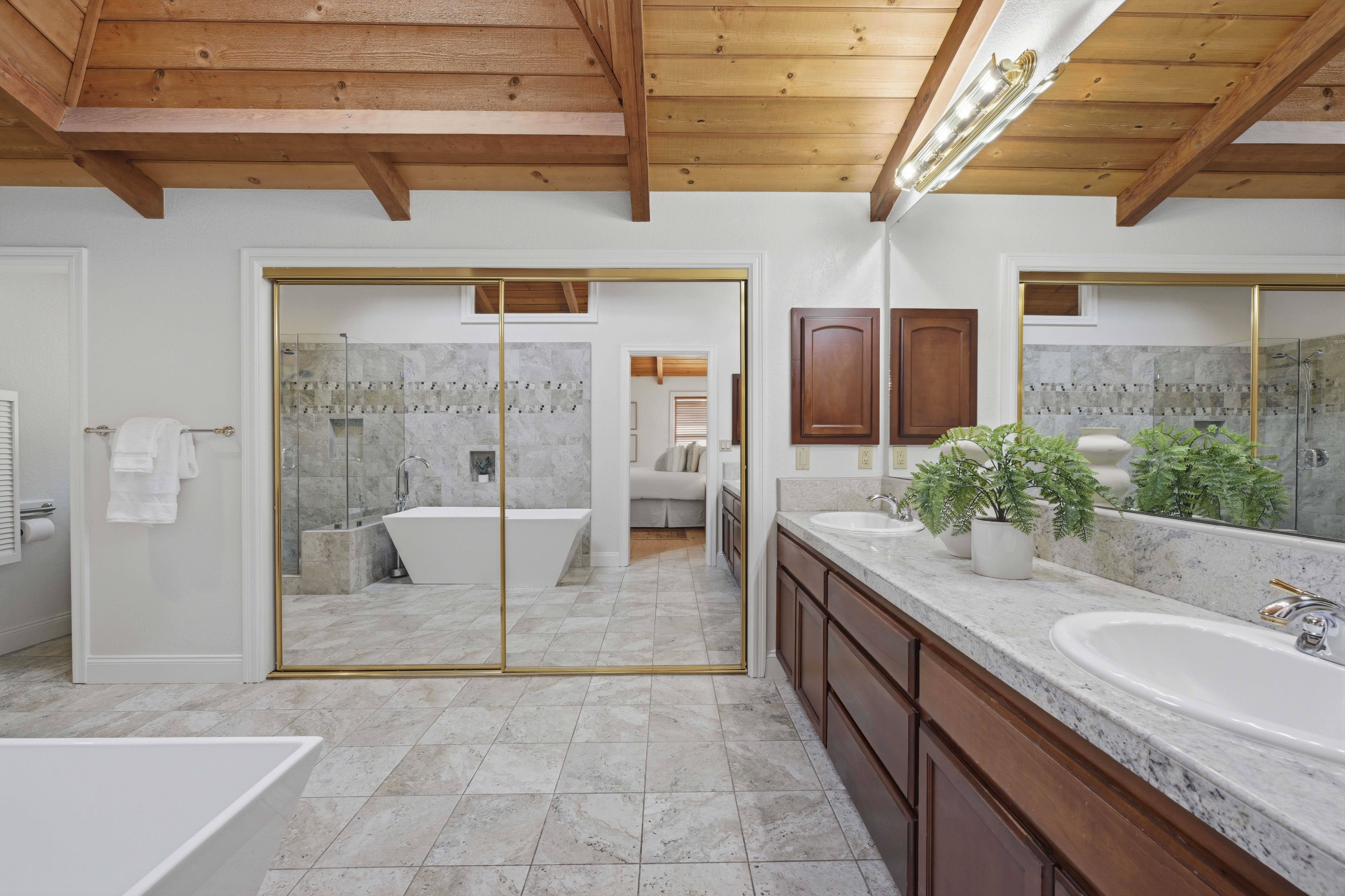  1812 Summerhill Drive, Roseville, CA 95661 - 物件實景