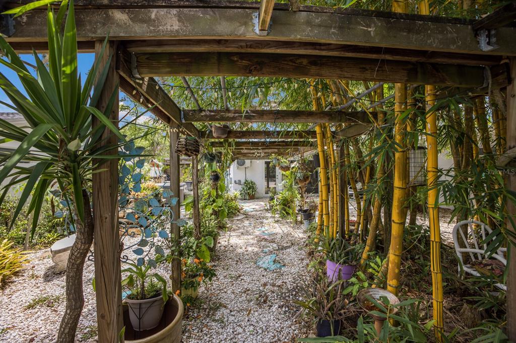 Sarasota, Florida, 34234, United States, 3 Bedrooms Bedrooms, ,2 BathroomsBathrooms,Residential,For Sale,1805099