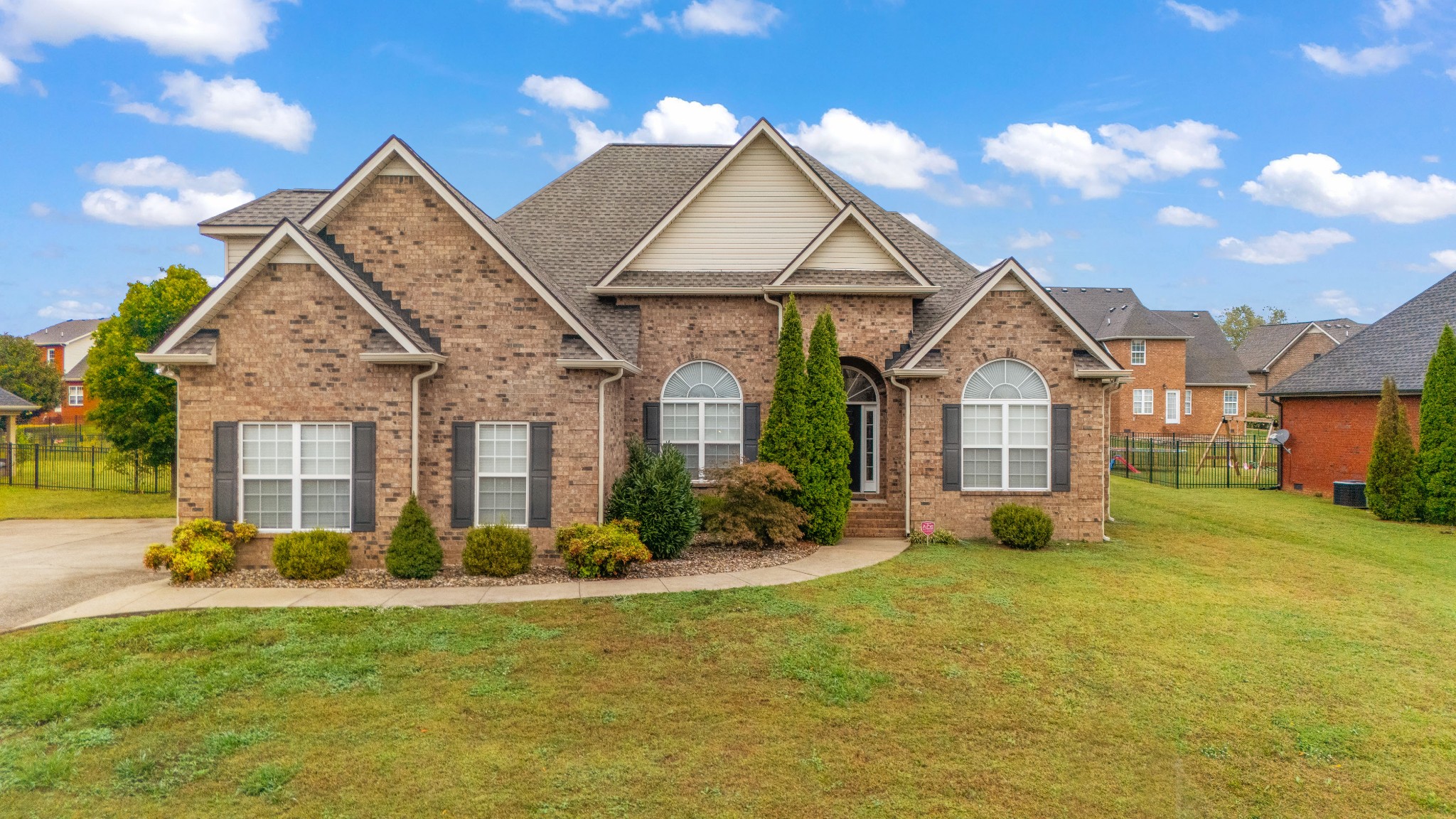 Murfreesboro, Tennessee, 37129, United States, 3 Bedrooms Bedrooms, ,3 BathroomsBathrooms,Residential,For Sale,1985378