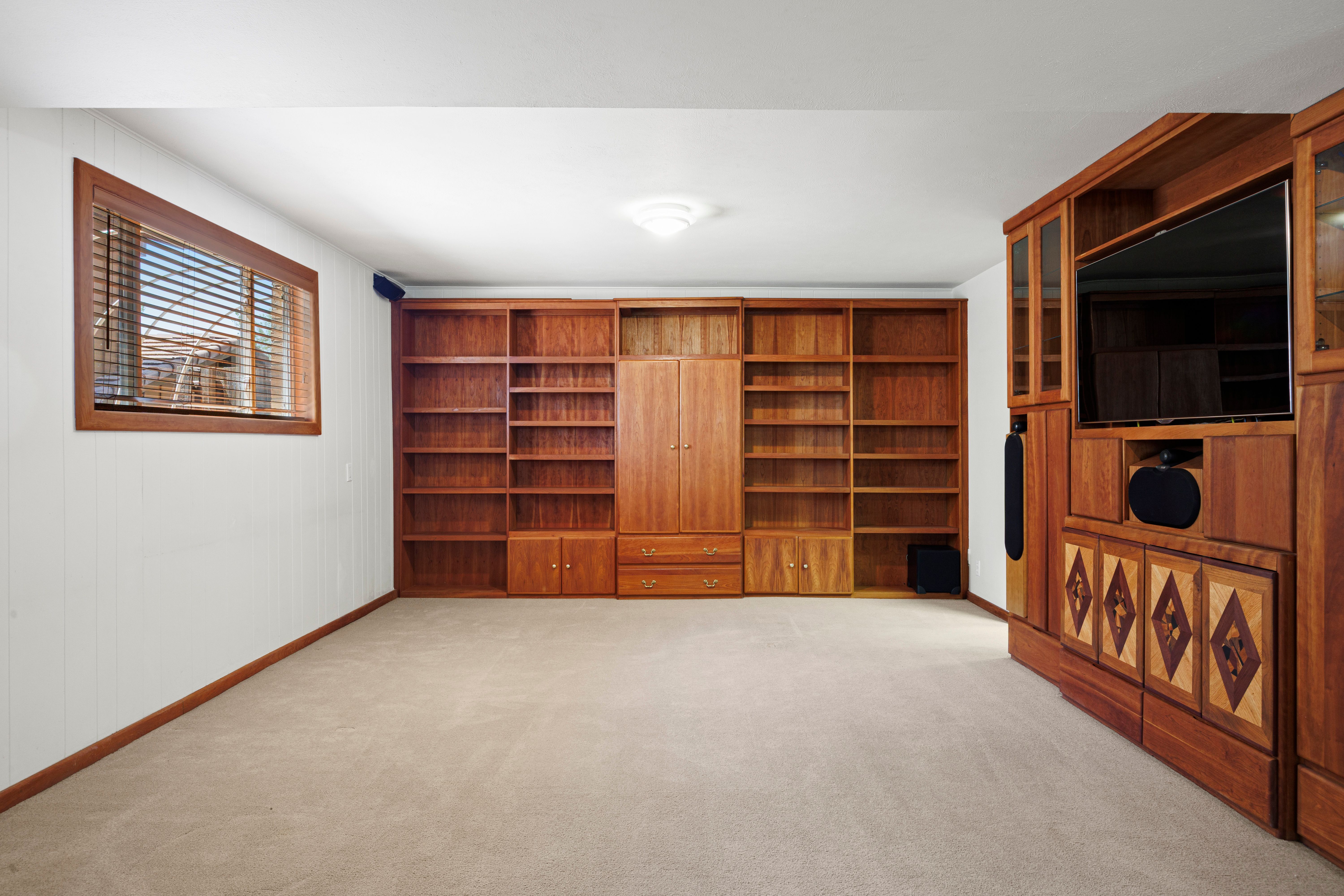  Beautifully Updated Home On Cul-De-Sac In Desirable Heritage Place Neighborhood - 物件實景
