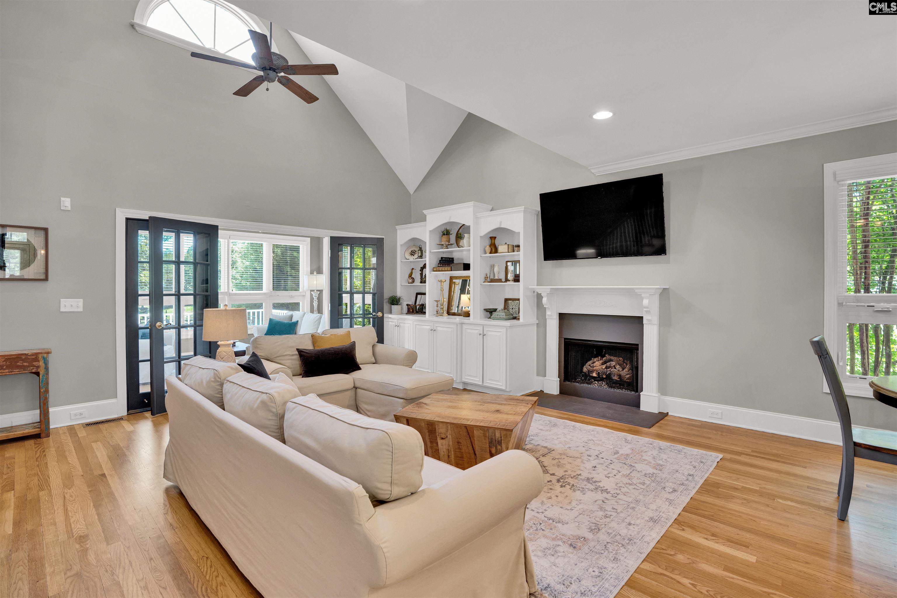 Chapin, South Carolina, 29036, United States, 4 Bedrooms Bedrooms, ,3 BathroomsBathrooms,Residential,For Sale,1795211