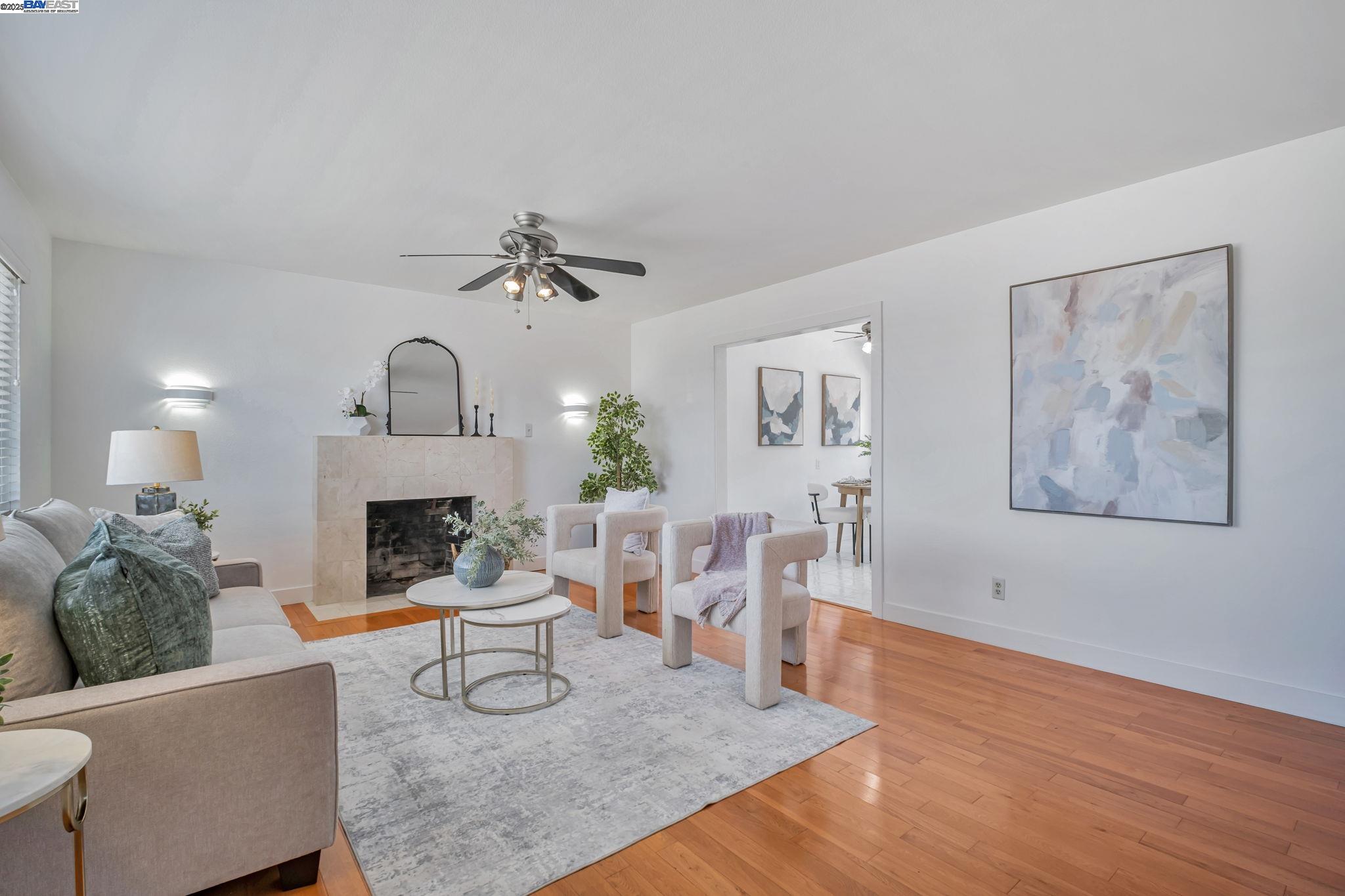 Castro Valley, California, 94546, United States, 3 Bedrooms Bedrooms, ,2 BathroomsBathrooms,Residential,For Sale,1901037
