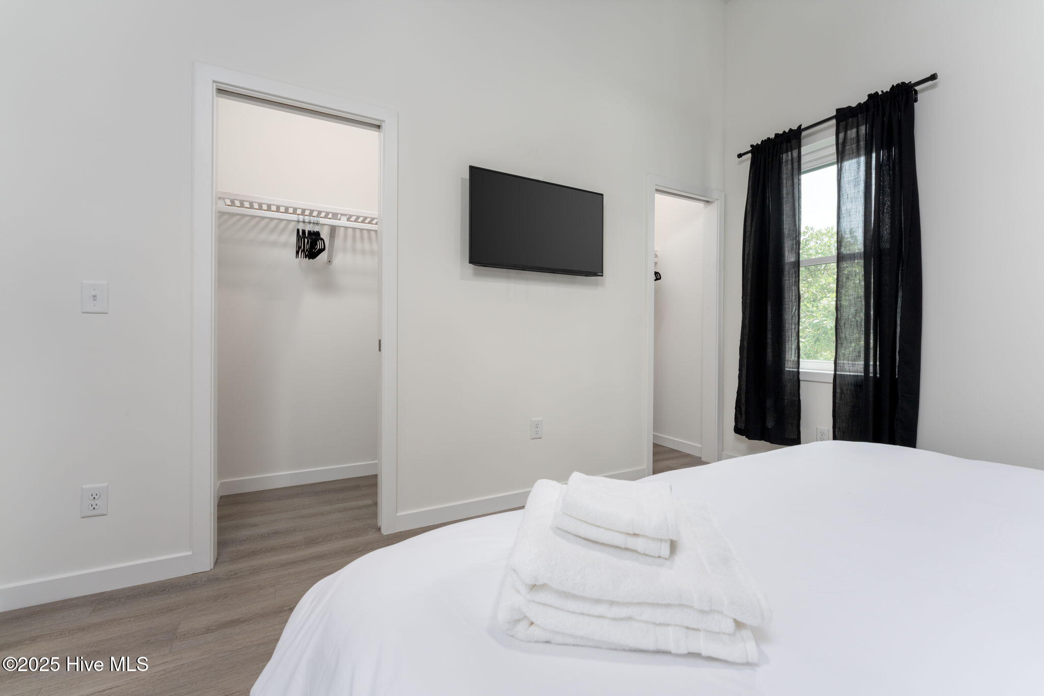 Carolina Beach, North Carolina, 28428, United States, 3 Bedrooms Bedrooms, ,3 BathroomsBathrooms,Residential,For Sale,1690946