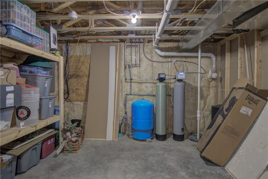 Cadott, Wisconsin, 54727, United States, 4 Bedrooms Bedrooms, ,2 BathroomsBathrooms,Residential,For Sale,1961468