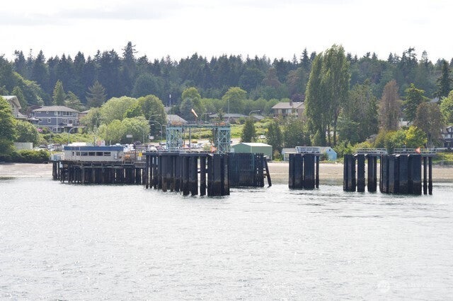 Port Orchard, Washington, 98366, United States, 3 Bedrooms Bedrooms, ,1 BathroomBathrooms,Residential,For Sale,1966865