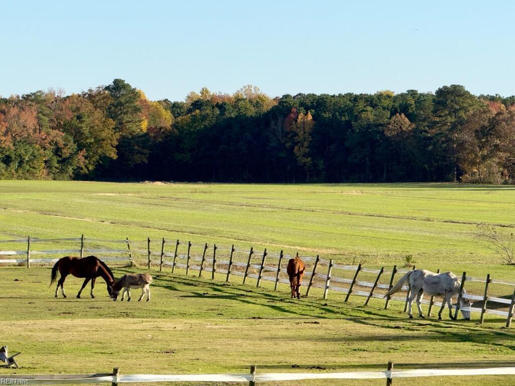 Virginia Beach Va, Virginia, 23457, United States, 4 Bedrooms Bedrooms, ,3 BathroomsBathrooms,Residential,For Sale,1989088