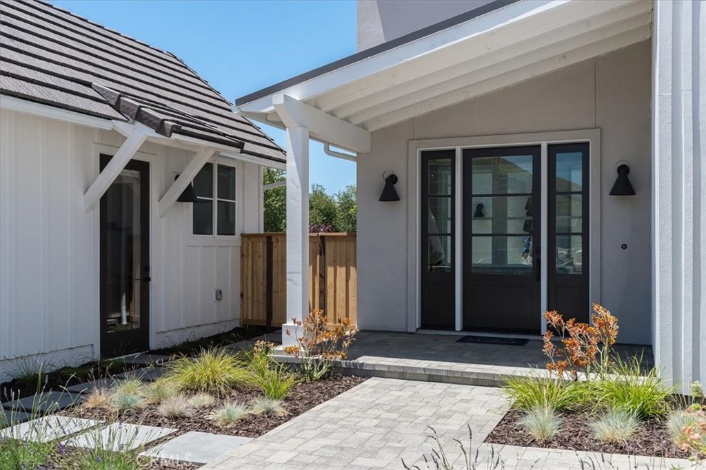 San Luis Obispo, California, 93401, United States, 5 Bedrooms Bedrooms, ,6 BathroomsBathrooms,Residential,For Sale,2001522