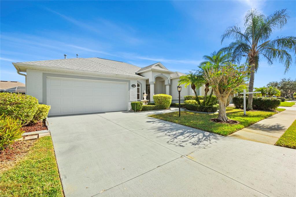 Bradenton, Florida, 34212, United States, 3 Bedrooms Bedrooms, ,3 BathroomsBathrooms,Residential,For Sale,1991817