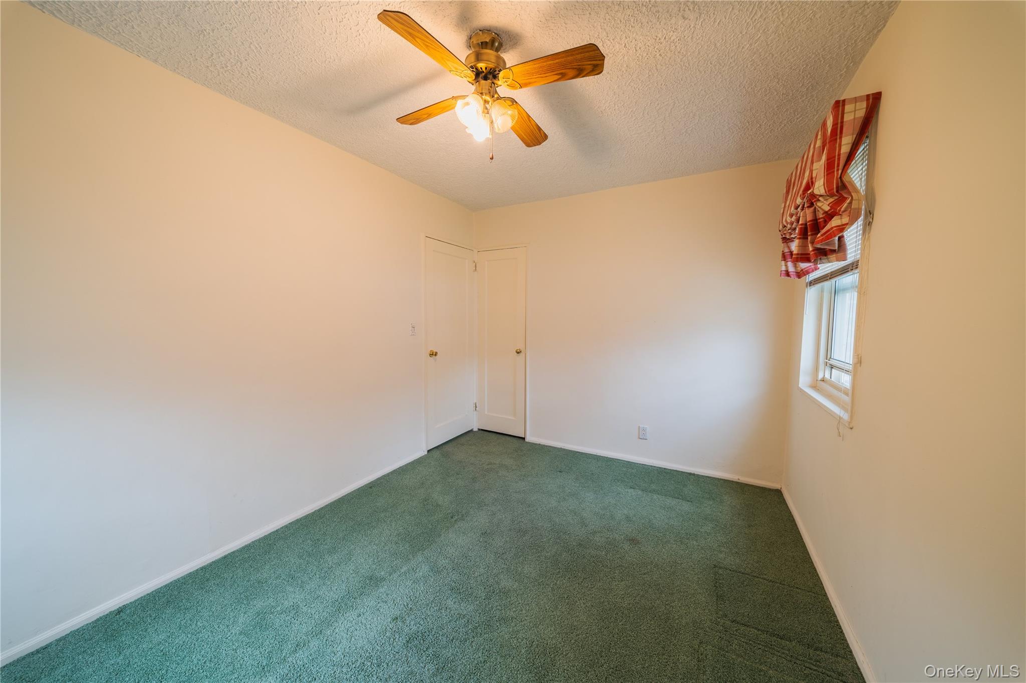  25167 61st Avenue, Little Neck, NY, 11362 - 物件實景