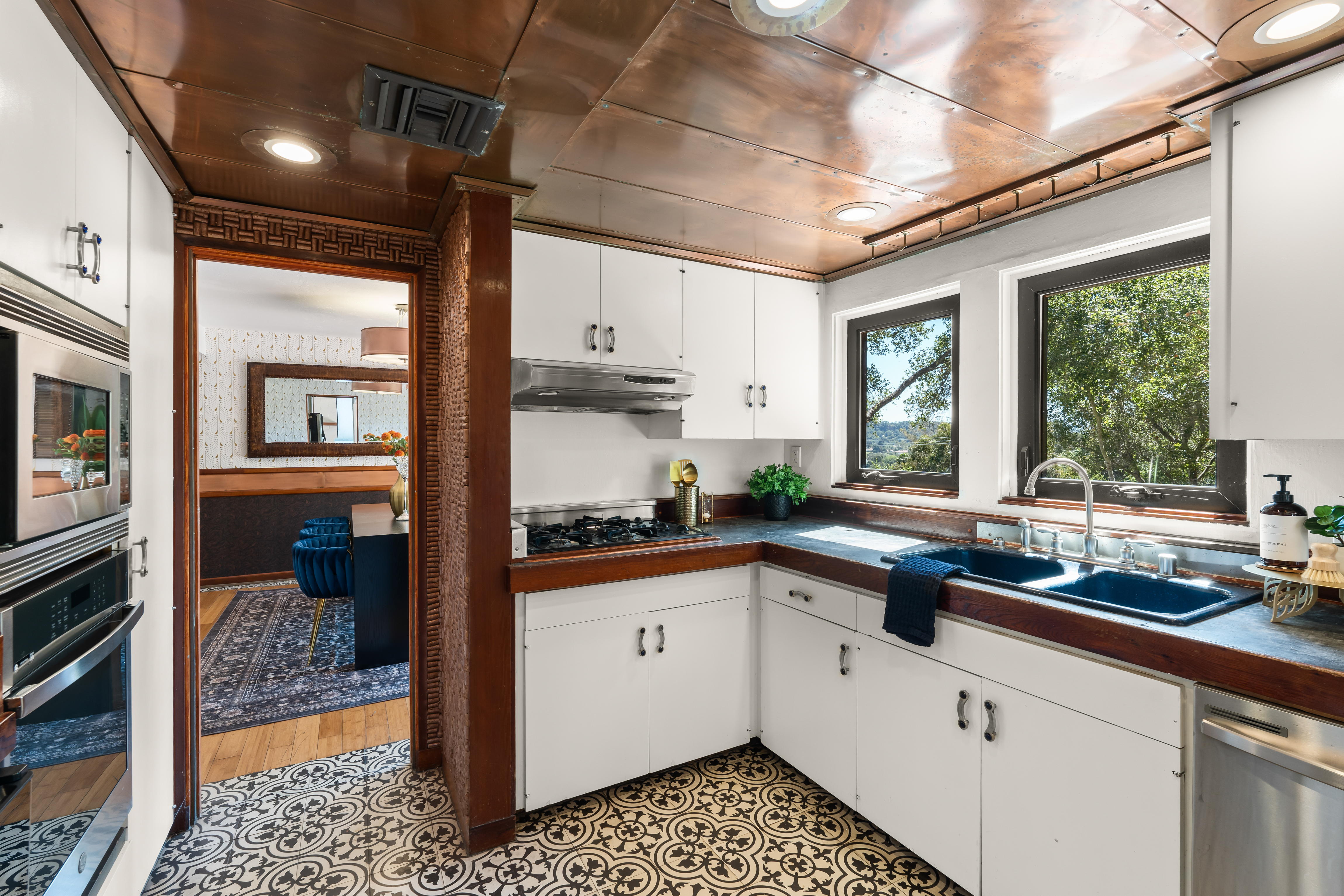  1002 Country Club Drive, Ojai, CA 93023 - 物件實景